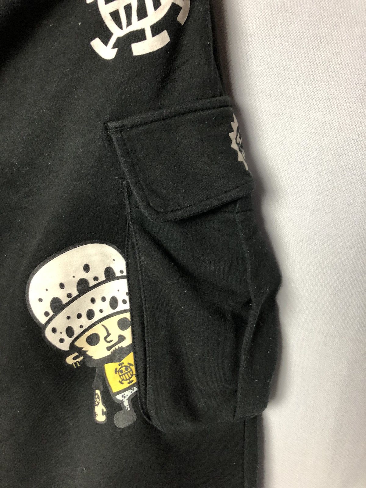 One Piece Vintage anime one piece short pant multi pocket Size US 30 / EU 46 - 5 Thumbnail