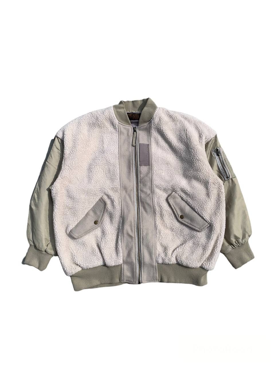 Japanese Brand Cube Sugar Vintage Primaloft Puffer Sherpa Bomber Size US L / EU 52-54 / 3 - 1 Thumbnail