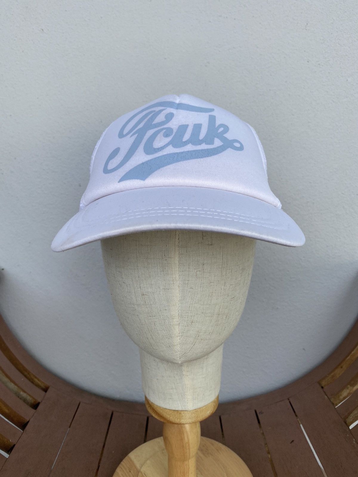 FCUK × Japanese Brand french connection “fcuk” white streetwear trucker hat Size ONE SIZE - 3 Thumbnail