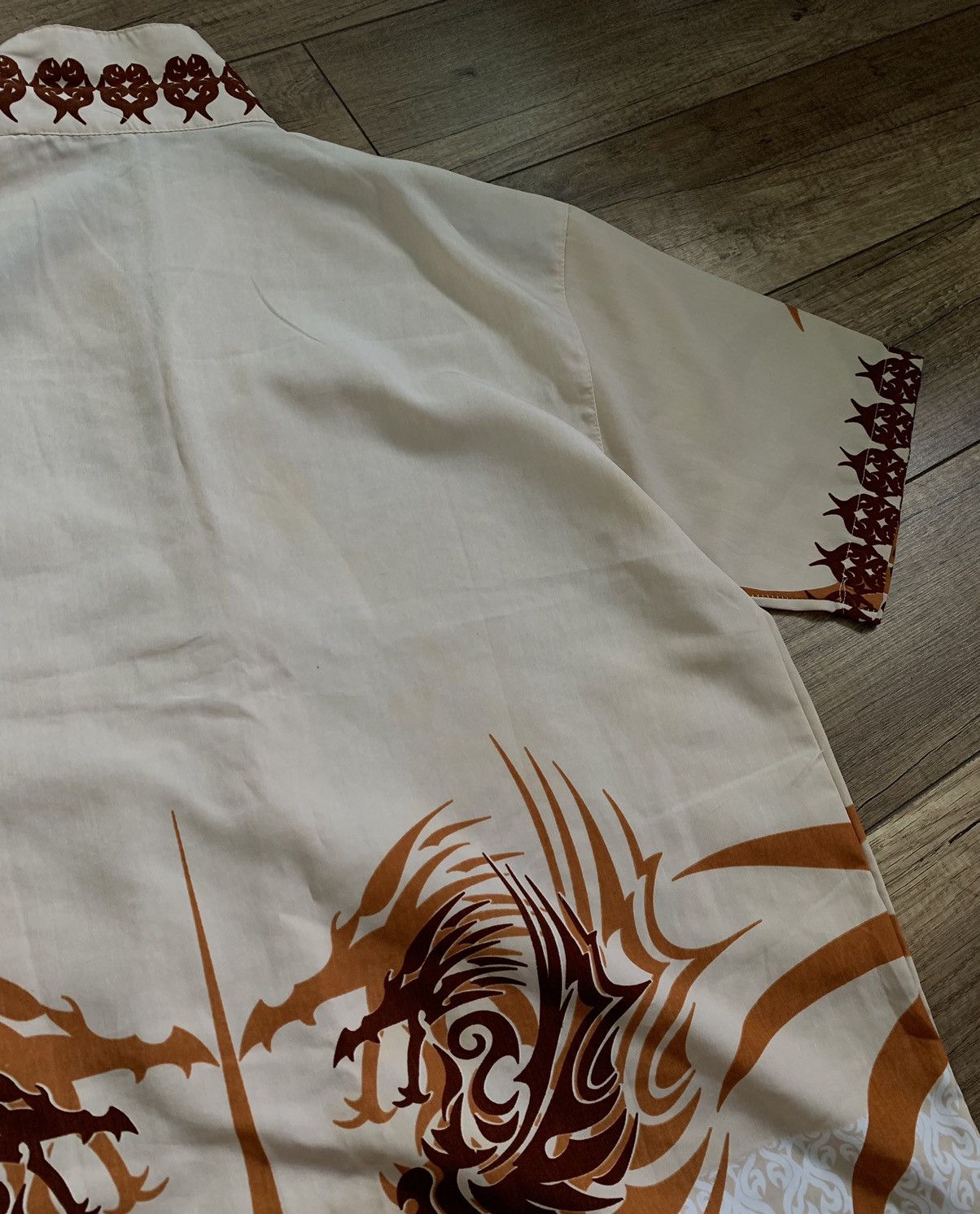 Vintage Vintage Triball Dragons Graphic Short Sleeve Shirt Hawaii Size US L / EU 52-54 / 3 - 7 Thumbnail