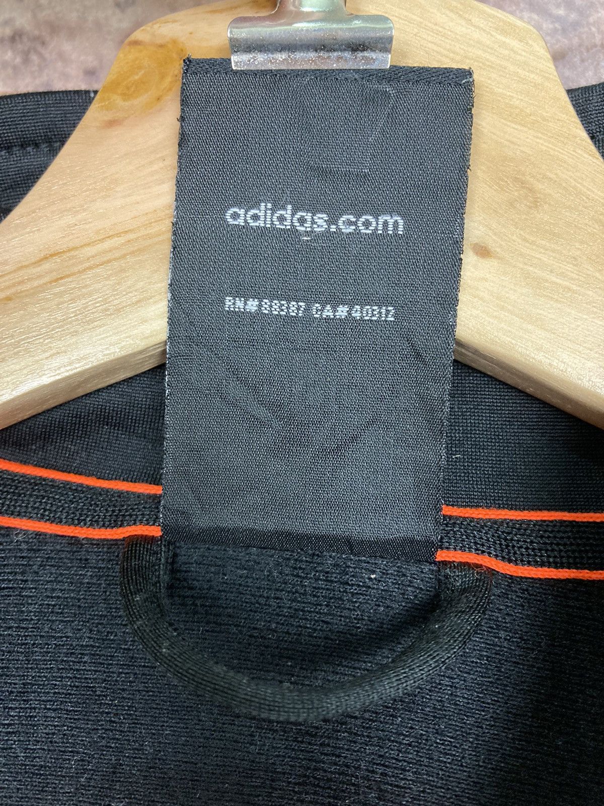 Adidas Vintage ADIDAS Track Top Stripe Sweater #21-5 Size US M / EU 48-50 / 2 - 6 Thumbnail