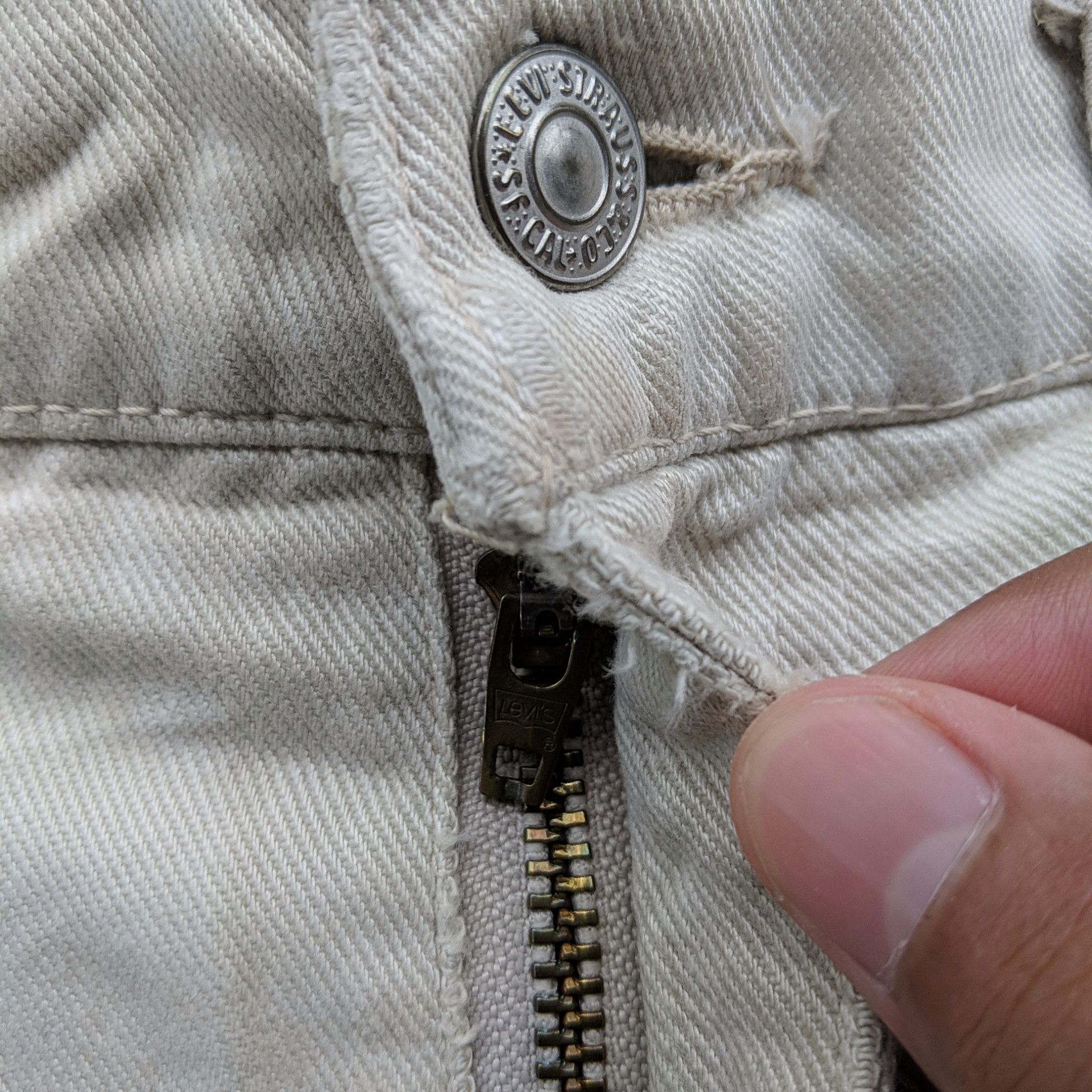 Japanese Brand × Levi's Vintage Levi's 512 Distressed Casual Pants Size US 32 / EU 48 - 6 Thumbnail