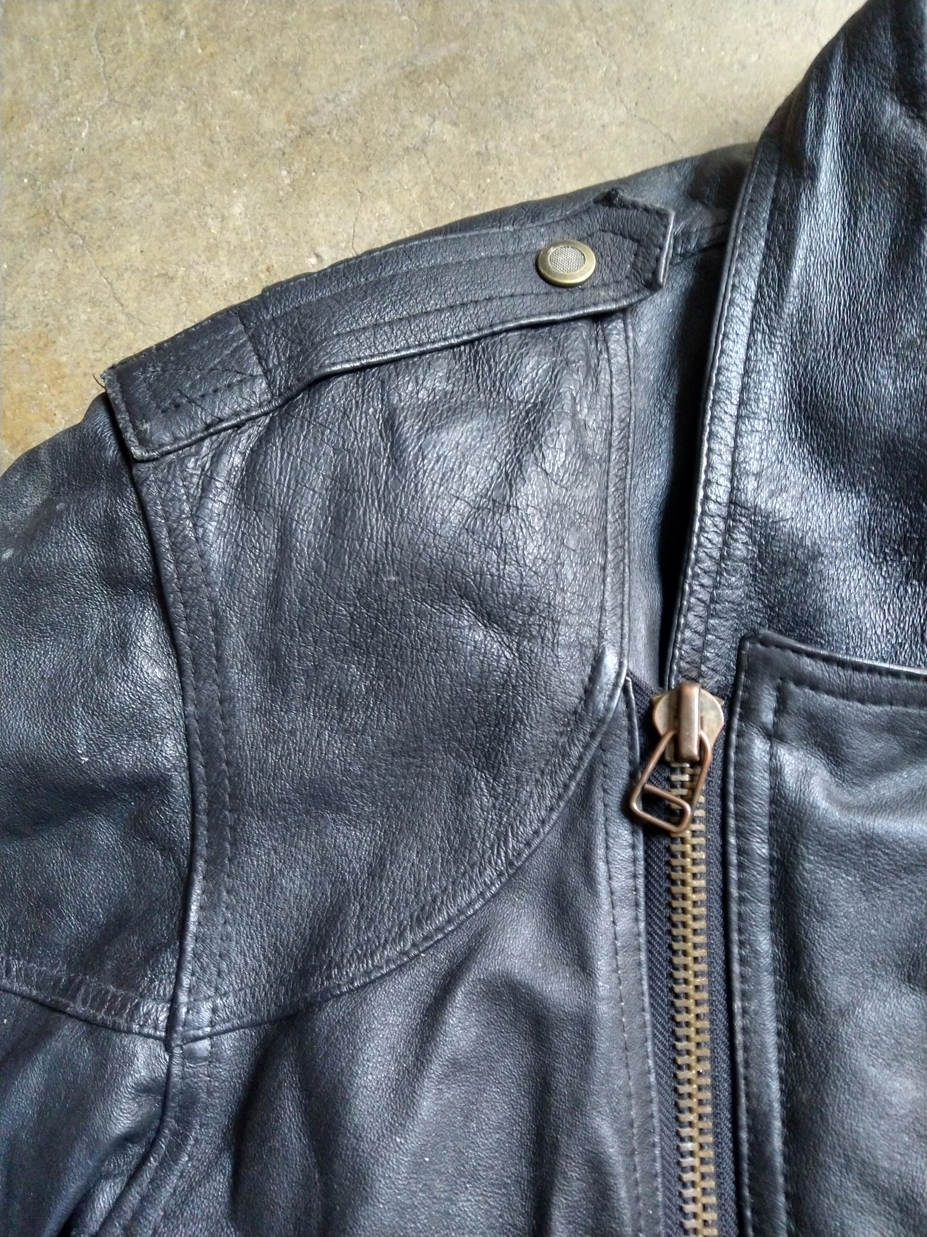Genuine Leather Vintage Leather Biker Jacket Size Large Black Motorcycle Zip Size US L / EU 52-54 / 3 - 10 Thumbnail