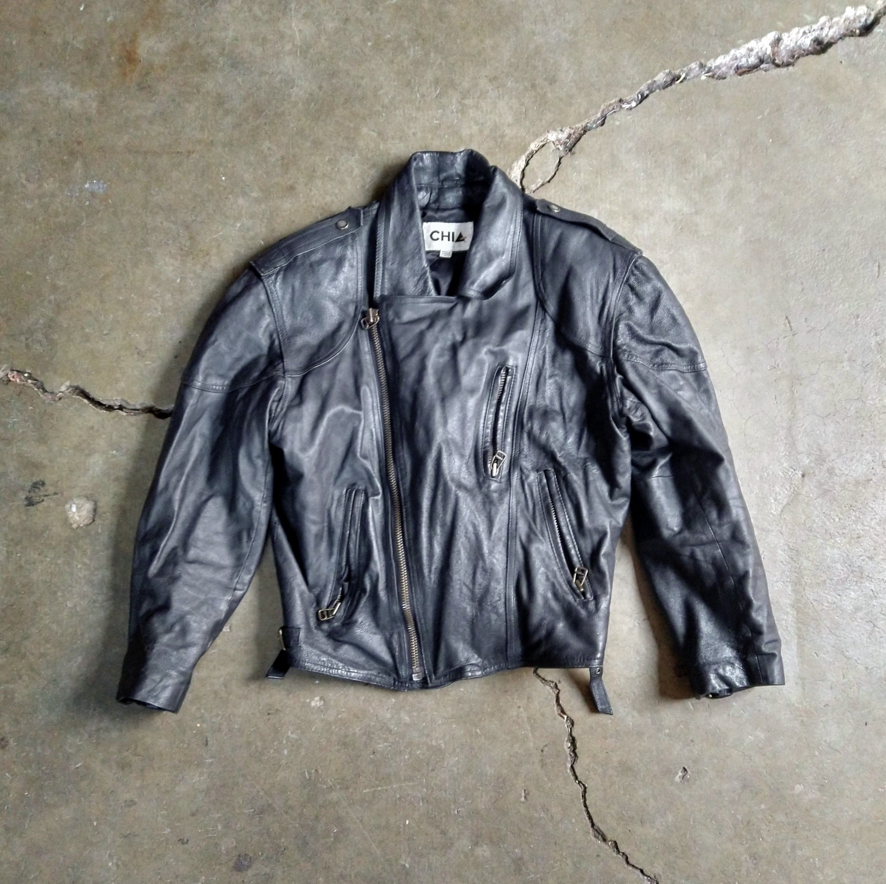 Genuine Leather Vintage Leather Biker Jacket Size Large Black Motorcycle Zip Size US L / EU 52-54 / 3 - 1 Thumbnail