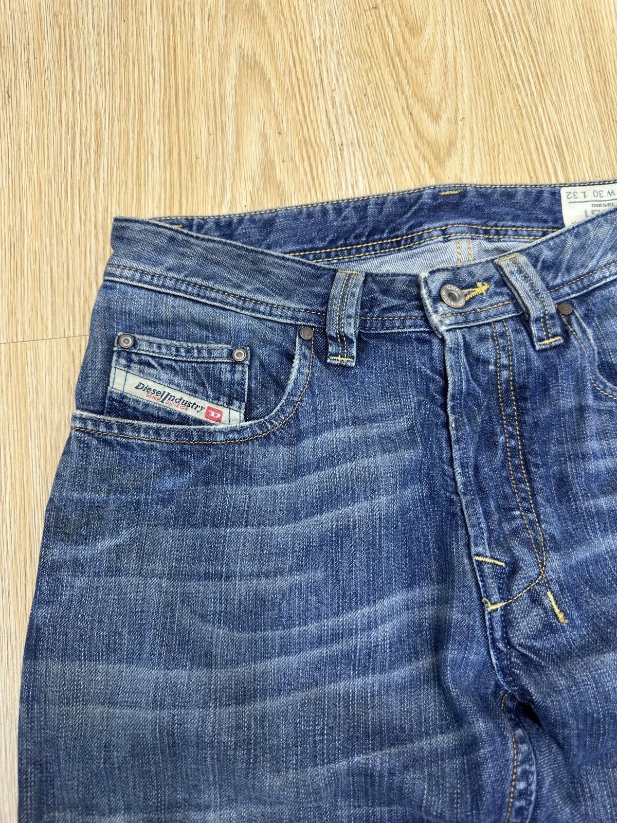 Diesel × If Six Was Nine DIESEL LEVAN ITALIAN LOOSE CUT DISTRESSED DENIM J636 Size US 30 / EU 46 - 5 Thumbnail