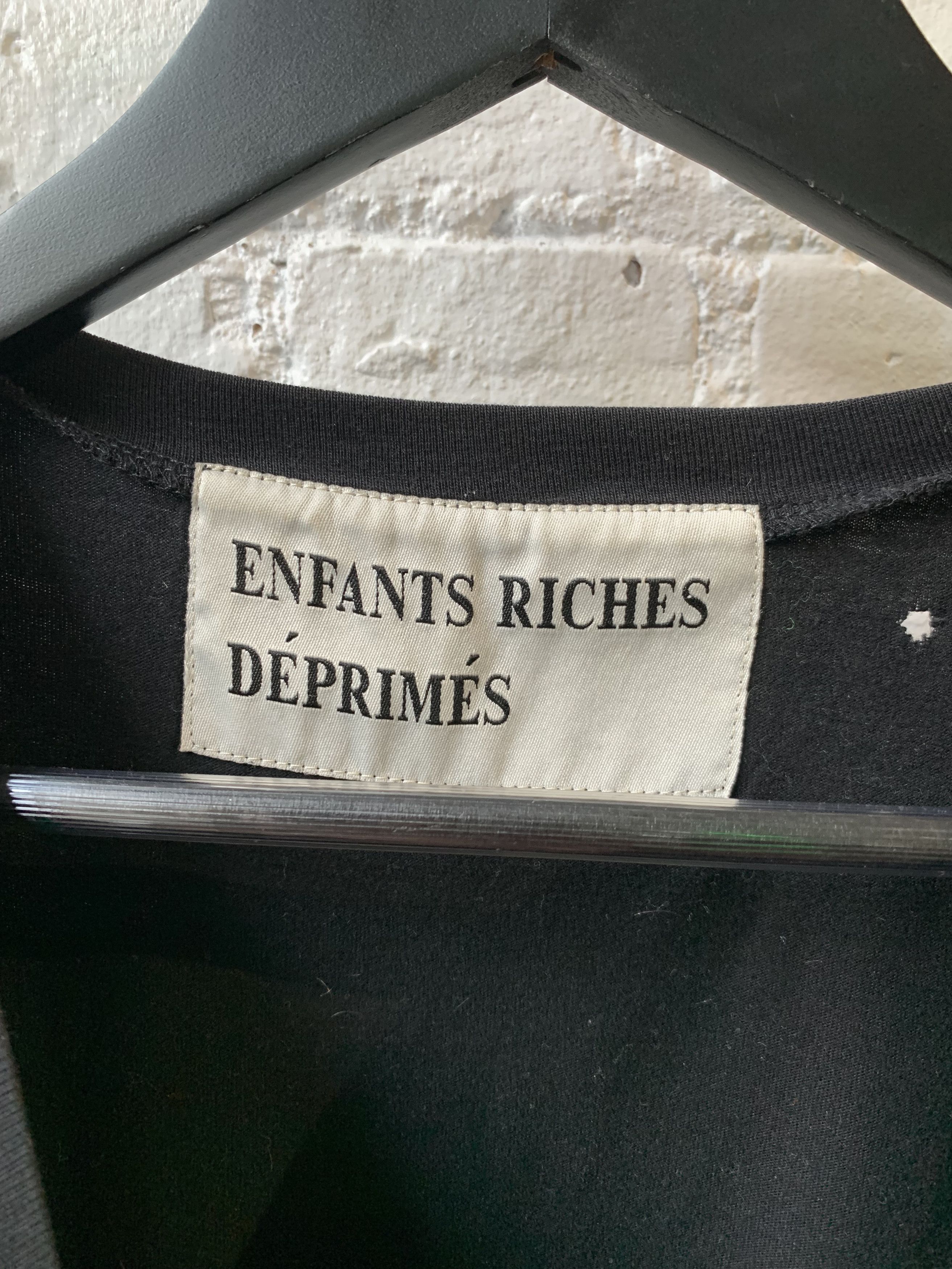Enfants Riches Deprimes ERD 1st season Spell out thrashed cut off shirt Sz L Size US L / EU 52-54 / 3 - 5 Thumbnail