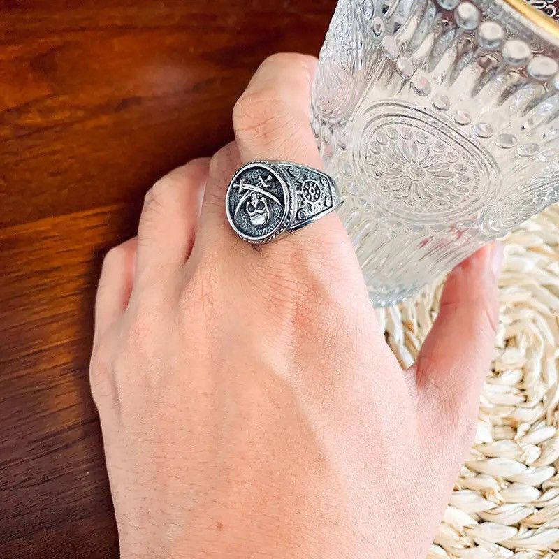 Jewelry × Vintage Double Knife Pirate Skull Ring Size ONE SIZE - 1 Thumbnail