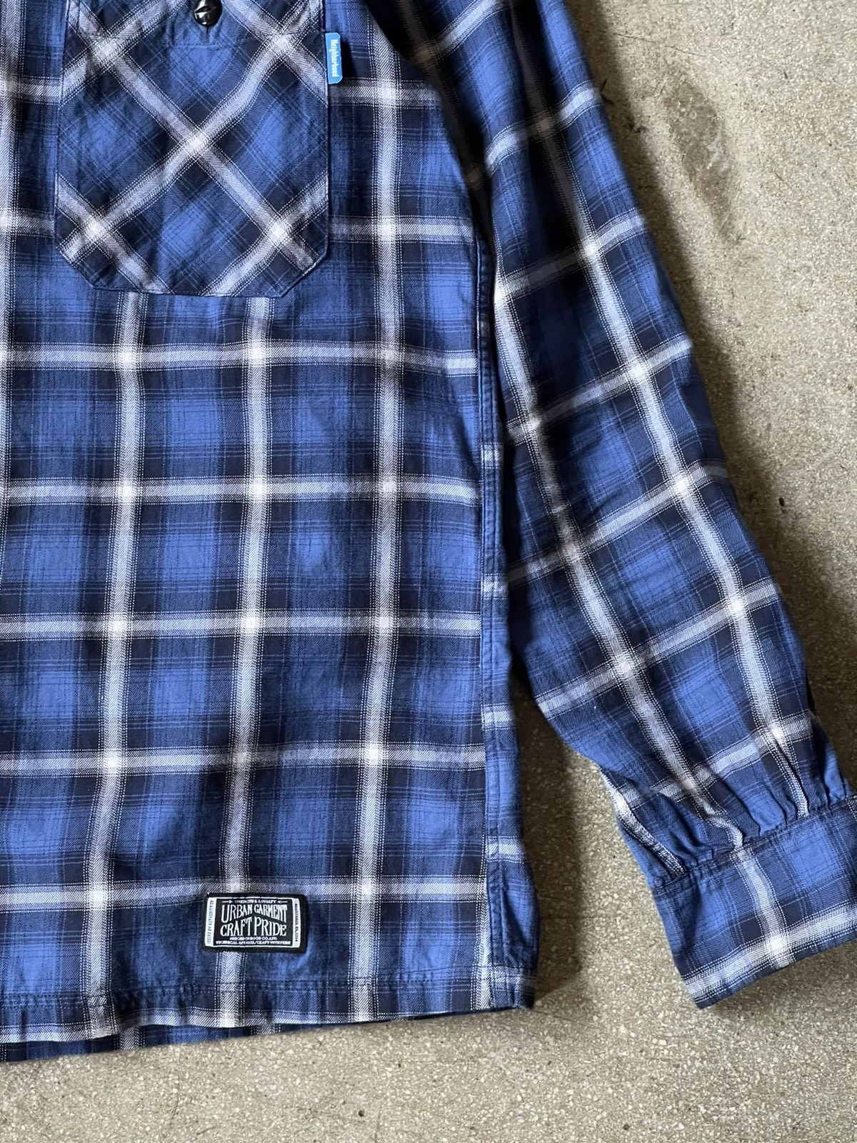 Neighborhood Neighborhood Shadow Plaid button up Size US L / EU 52-54 / 3 - 2 Thumbnail