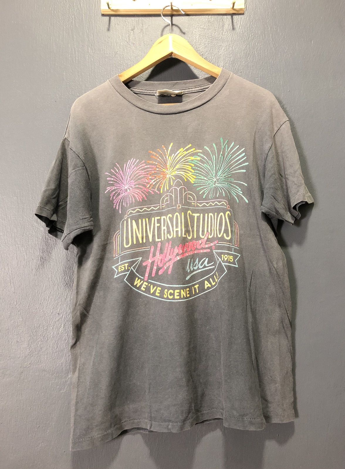 Universal Studios × Vintage VINTAGE ‘90 UNIVERSAL STUDIO HOLLYWOOD USA FADED SHIRT Size US M / EU 48-50 / 2 - 1 Thumbnail