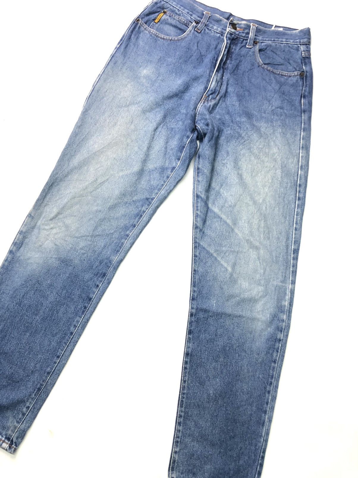 Armani × Designer × Giorgio Armani VINTAGE ARMANI JEANS BLUE WASH DISSTRESSED DENIM Size US 30 / EU 46 - 5 Thumbnail