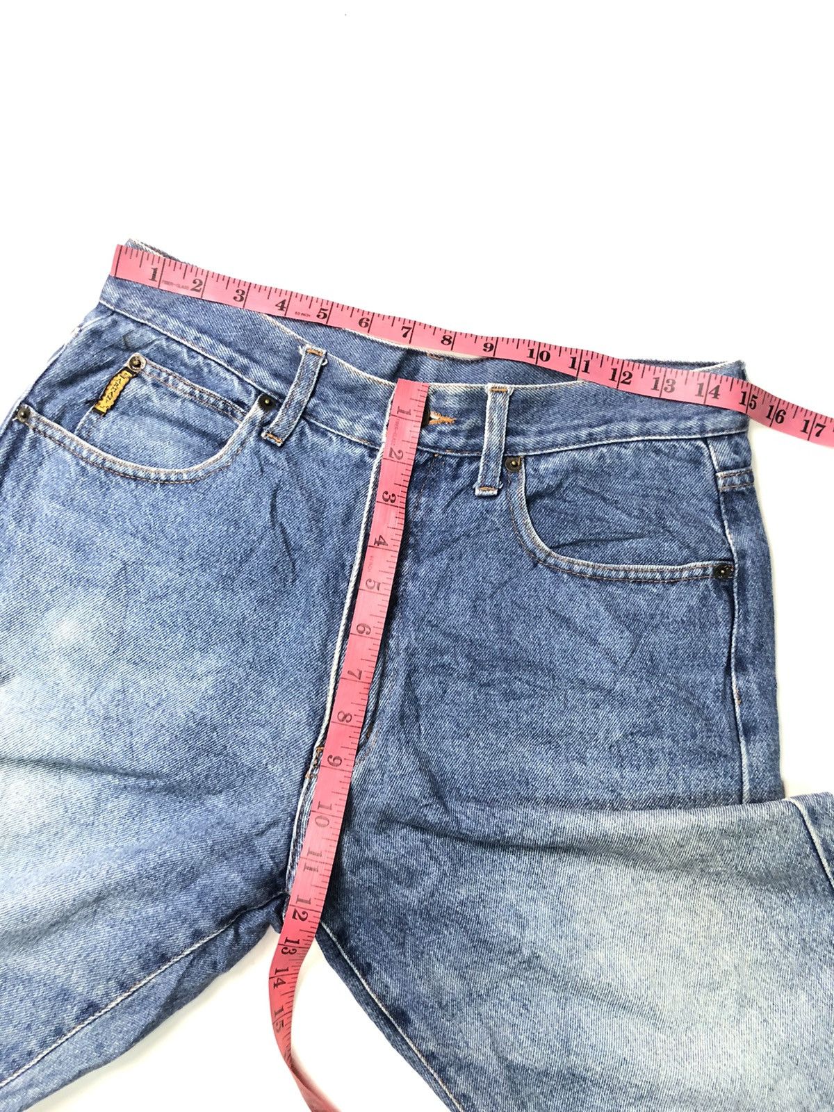 Armani × Designer × Giorgio Armani VINTAGE ARMANI JEANS BLUE WASH DISSTRESSED DENIM Size US 30 / EU 46 - 12 Thumbnail