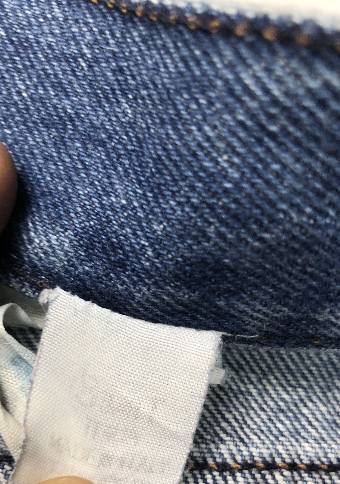Armani × Designer × Giorgio Armani VINTAGE ARMANI JEANS BLUE WASH DISSTRESSED DENIM Size US 30 / EU 46 - 10 Thumbnail
