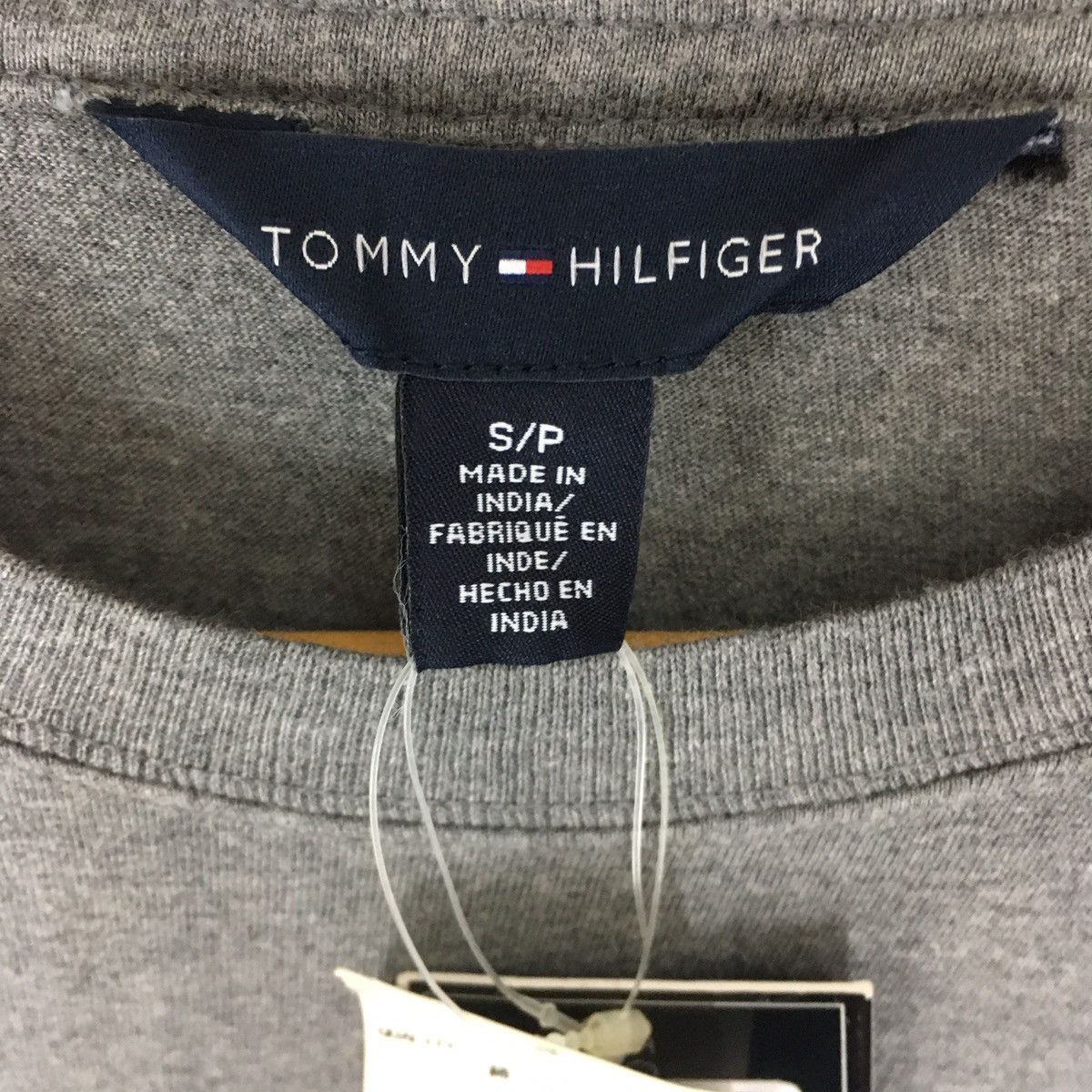 Japanese Brand × Tommy Hilfiger × Vintage Vintage Tommy Hilfiger Spellout Men Tshirt Size US S / EU 44-46 / 1 - 4 Thumbnail