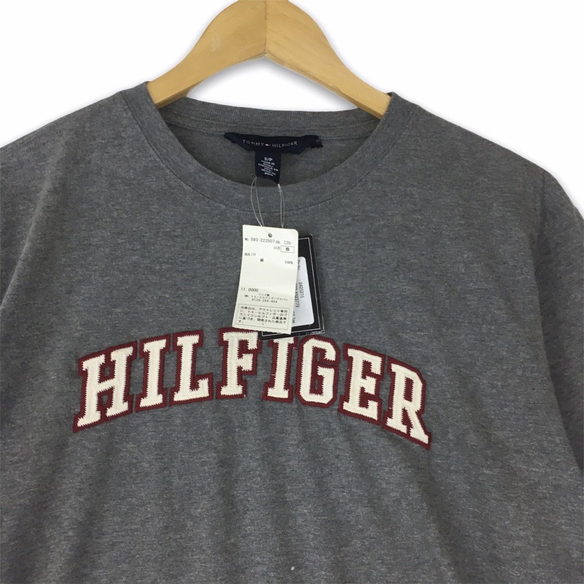Japanese Brand × Tommy Hilfiger × Vintage Vintage Tommy Hilfiger Spellout Men Tshirt Size US S / EU 44-46 / 1 - 2 Thumbnail