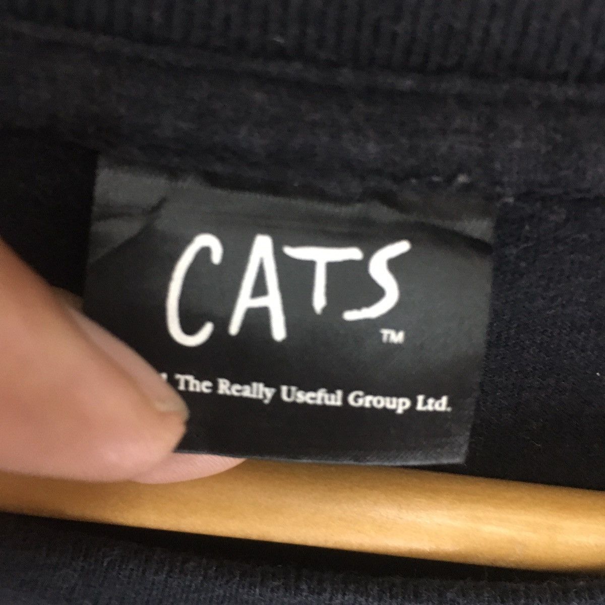 Other Rare vintage Cats movie 90s men tshirt Size US XL / EU 56 / 4 - 6 Thumbnail