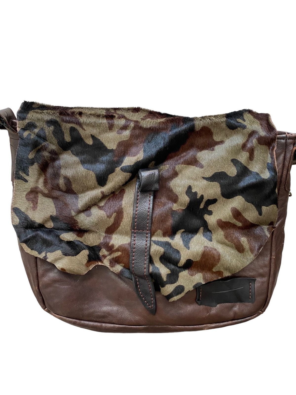 Genuine Leather Vintage Camo full leather shoulder Bag nice designer Size ONE SIZE - 9 Thumbnail