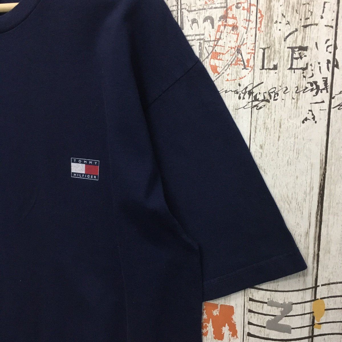 Tommy Hilfiger × Vintage 🔥vintage TOMMY HILFIGER small logo flag t shirt Size US M / EU 48-50 / 2 - 5 Thumbnail