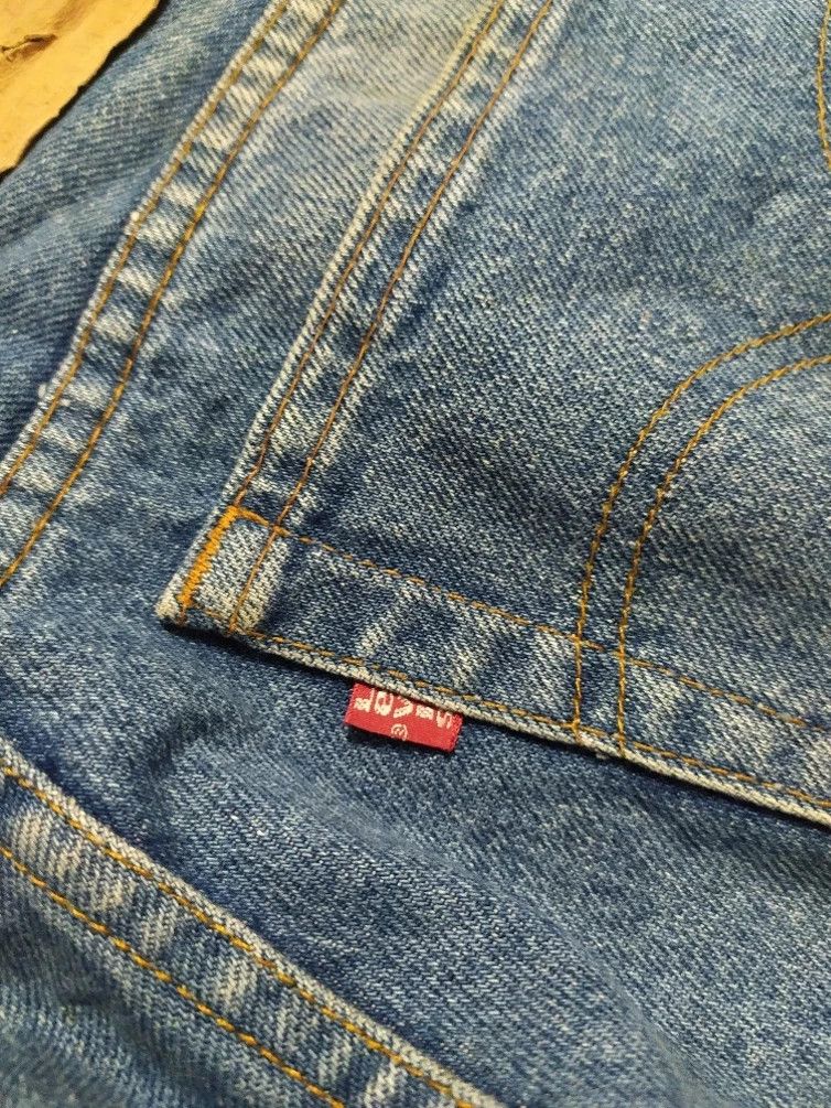 Levi's Vintage Levis 505 Classic Cut Stone Washed Denim Jeans Size US 33 - 10 Thumbnail