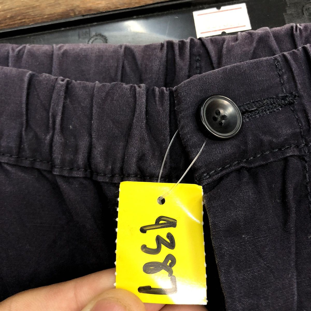 Japanese Brand × Uniqlo Uniqlo Dark blue Multipocket Tactical Cargo Pants #4387 Size US 27 - 7 Thumbnail