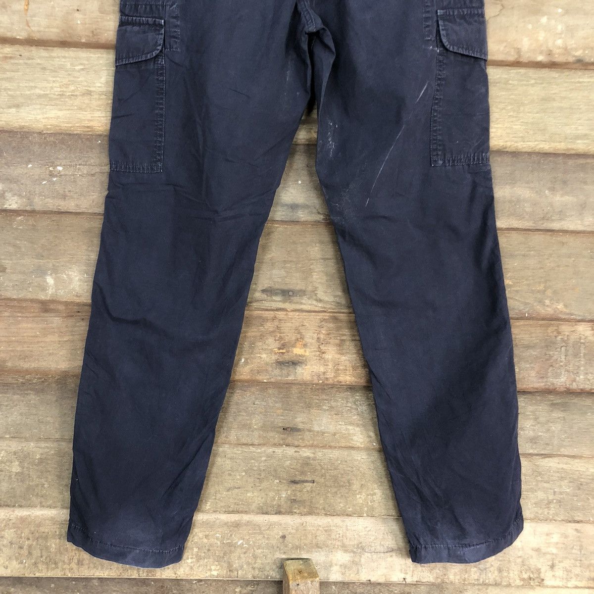Japanese Brand × Uniqlo Uniqlo Dark blue Multipocket Tactical Cargo Pants #4387 Size US 27 - 11 Thumbnail