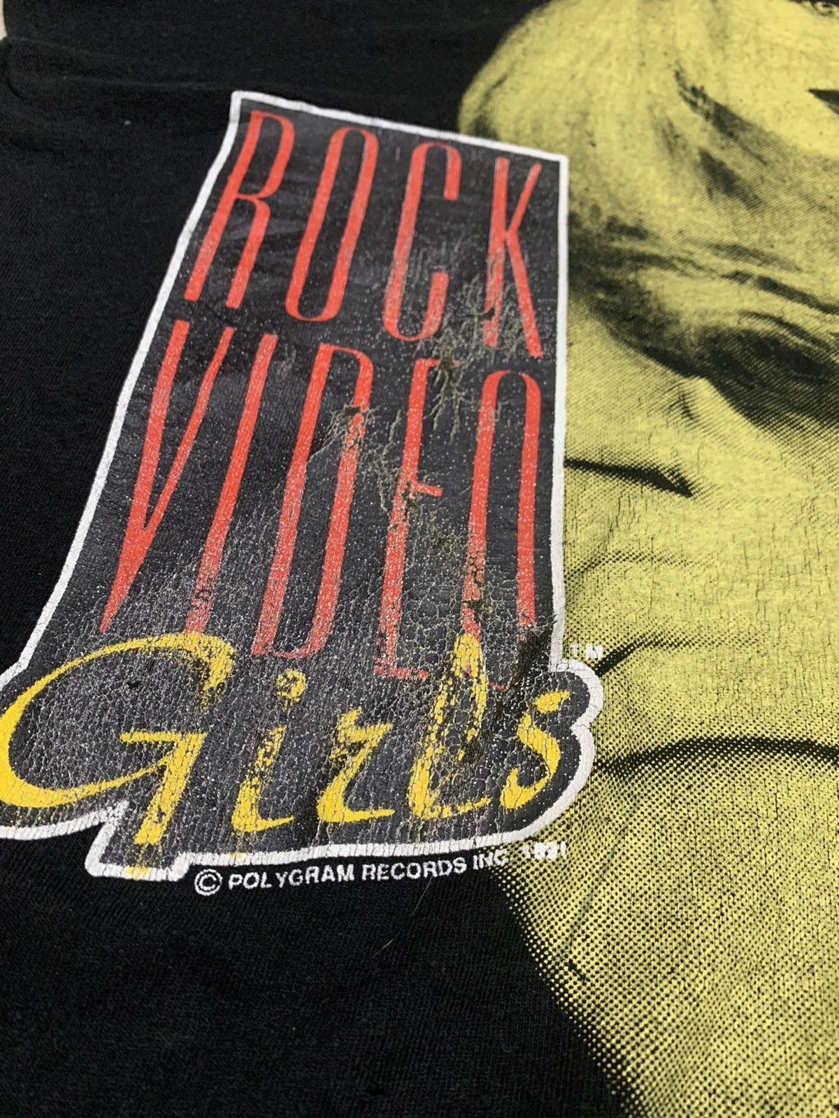 Vintage VINTAGE 1991 ROCK VIDEO GIRLS OVERPRINT SHIRT Size US L / EU 52-54 / 3 - 5 Thumbnail