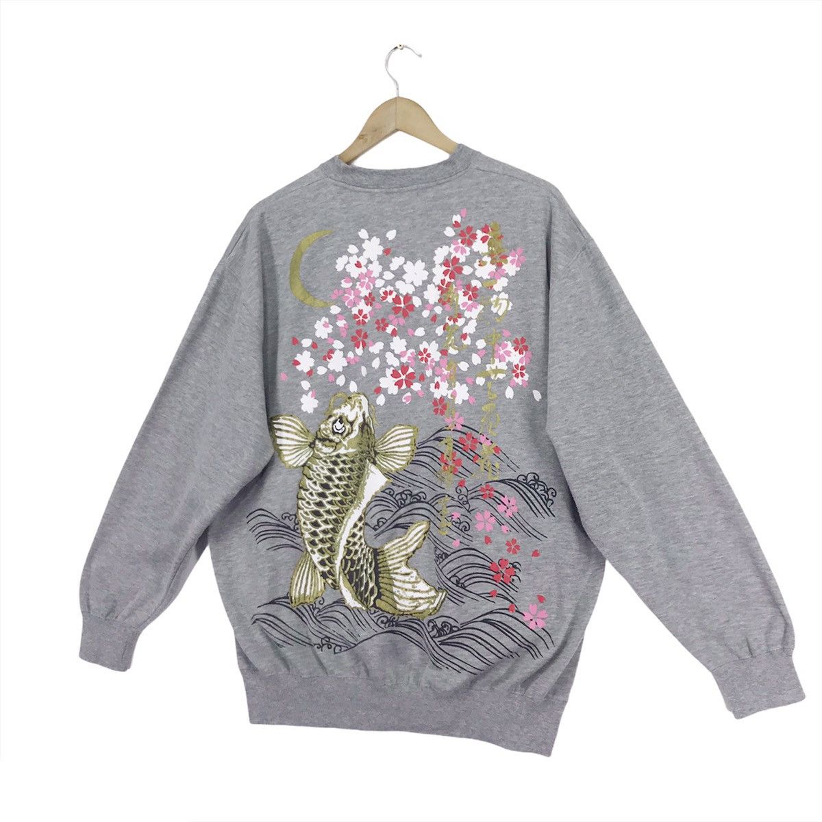 Japanese Brand Vintage Sukajan Sweatshirt Big koi Fish Crewneck Size US XL / EU 56 / 4 - 4 Thumbnail