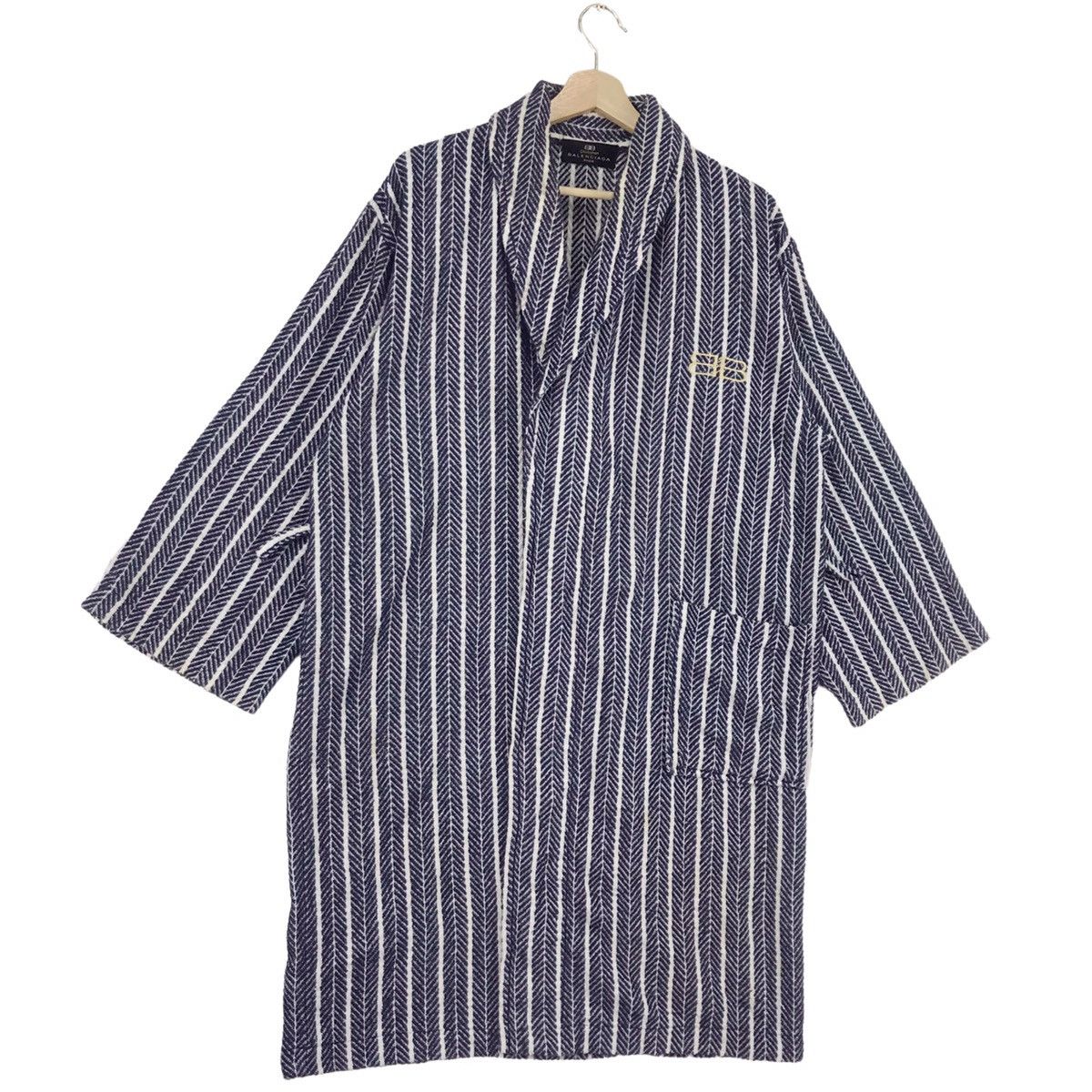 Balenciaga Balenciaga Paris Striped Bathrope Size US L / EU 52-54 / 3 - 3 Thumbnail