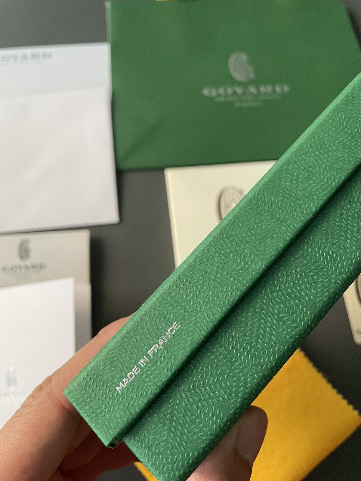 Goyard Brand New Rare Limited Iconic Goyard Logo Slim Card Wallet Size ONE SIZE - 14 Thumbnail