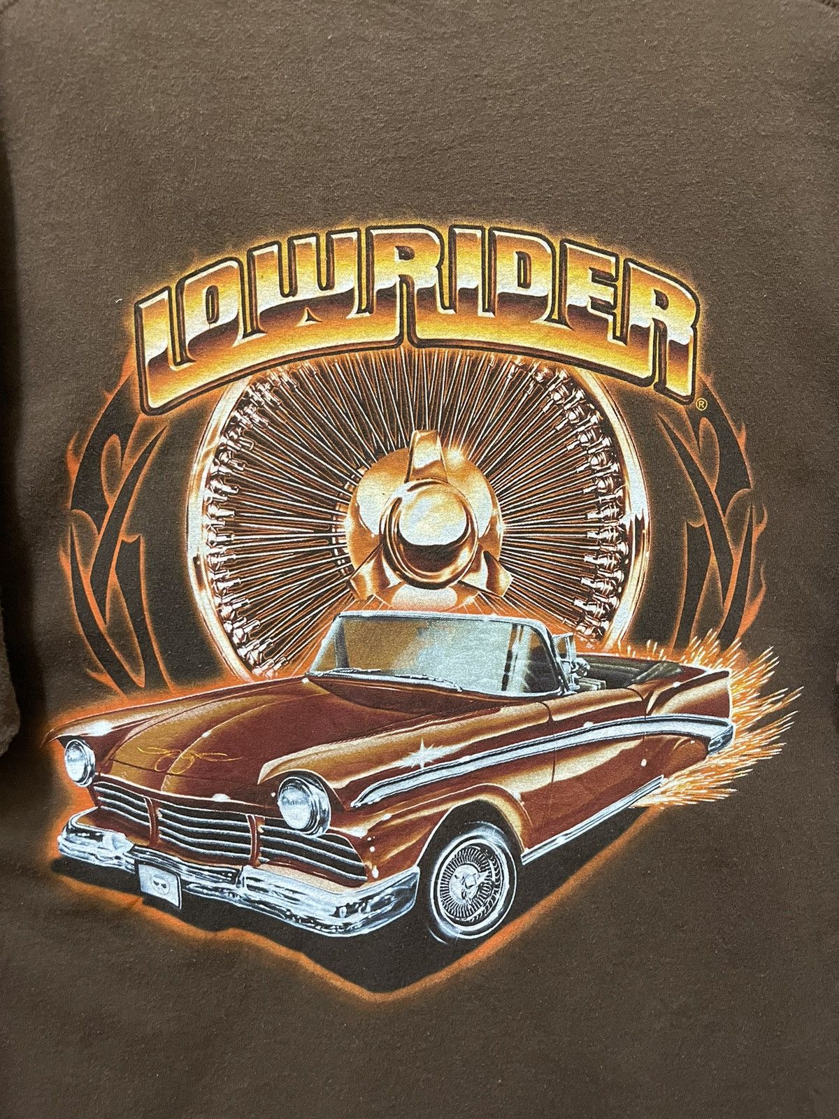 Vintage Vintage Big Logo Lowrider T-shirt Brown Size US L / EU 52-54 / 3 - 2 Thumbnail