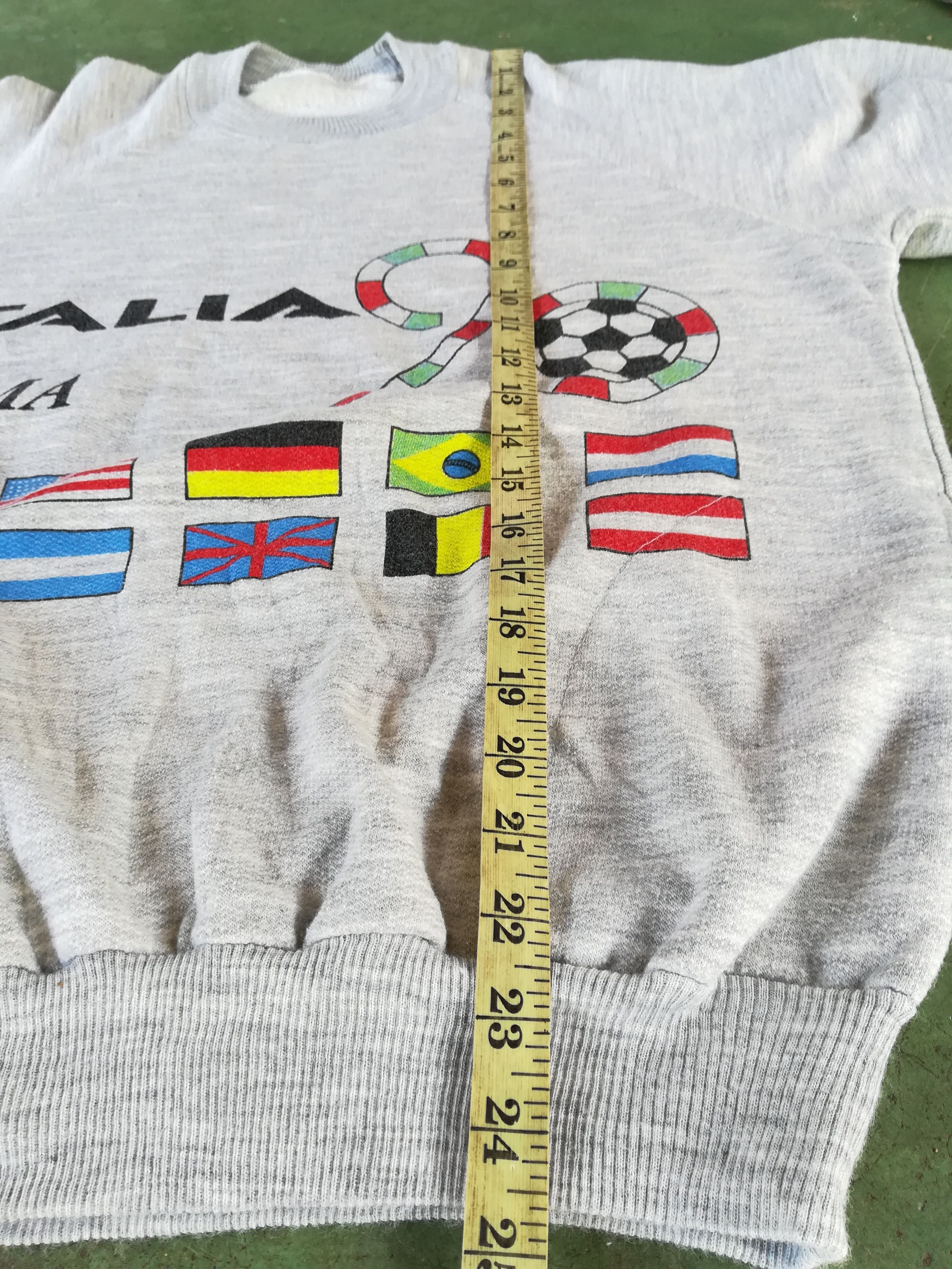 Vintage Vintage World cup 90 Italia Roma Sweatshirt Size US M / EU 48-50 / 2 - 5 Thumbnail