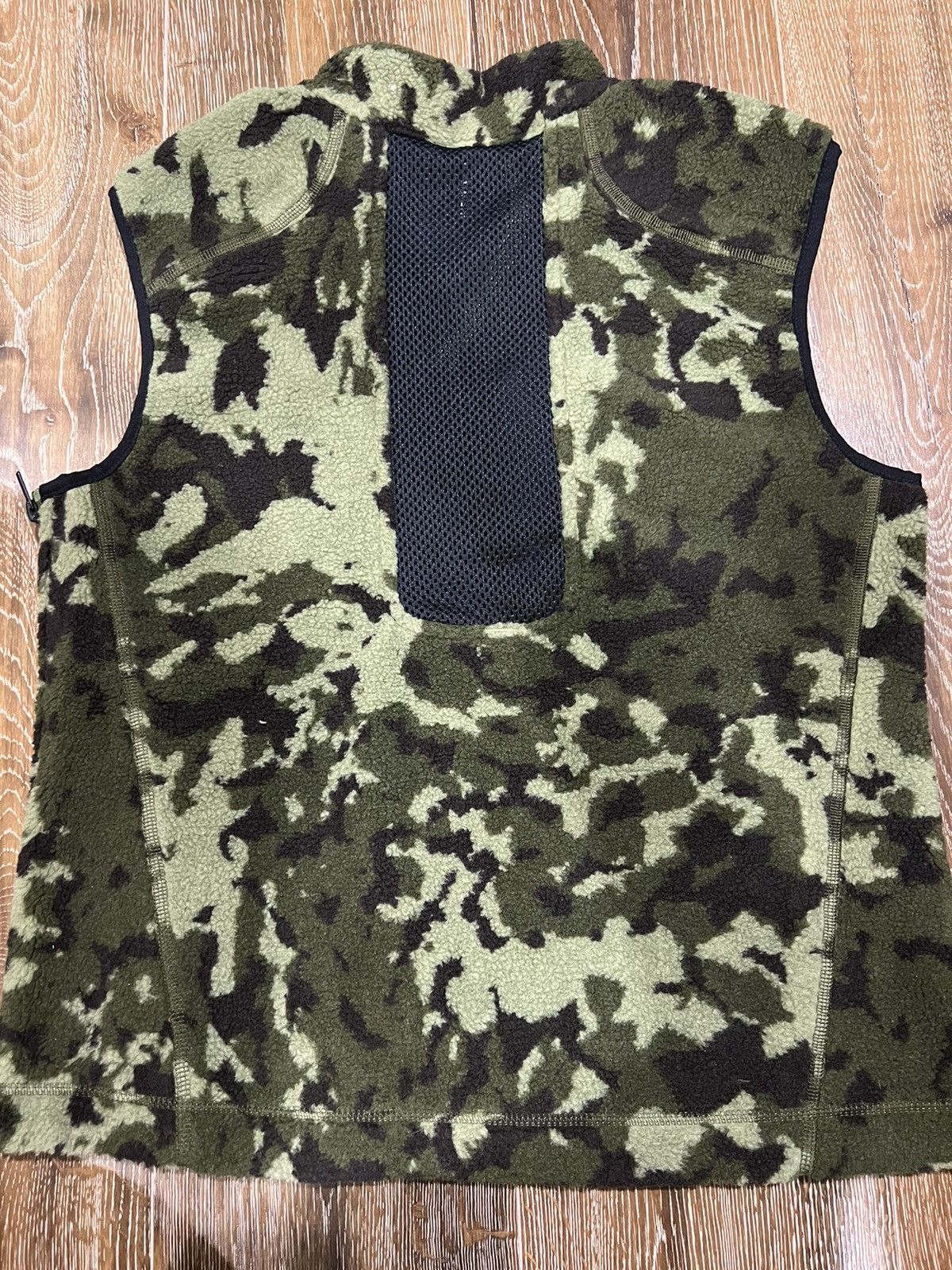 1017 ALYX 9SM × Alyx × Nike Nike Lab X MMW Alyx Camo Training Fleece Vest Size US S / EU 44-46 / 1 - 4 Thumbnail