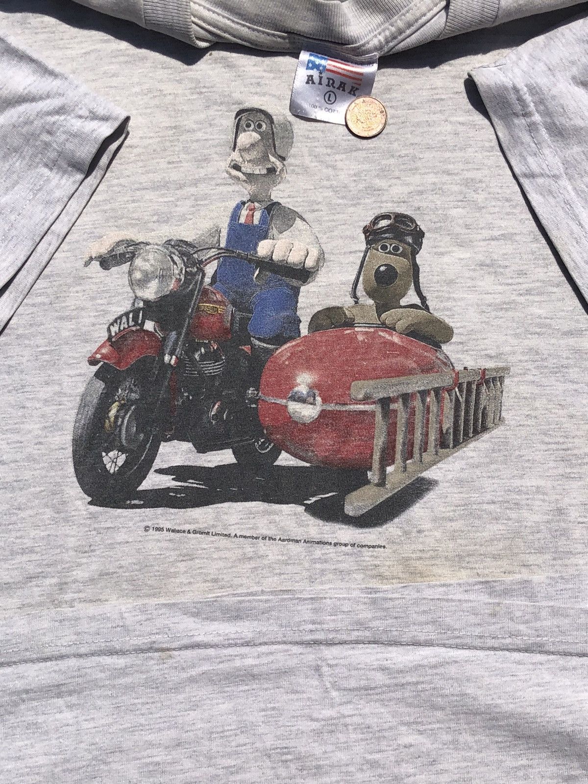 Cartoon Network Vintage 1995 Wallace and Gromit (King of the Hill Scooby) Size US L / EU 52-54 / 3 - 3 Thumbnail