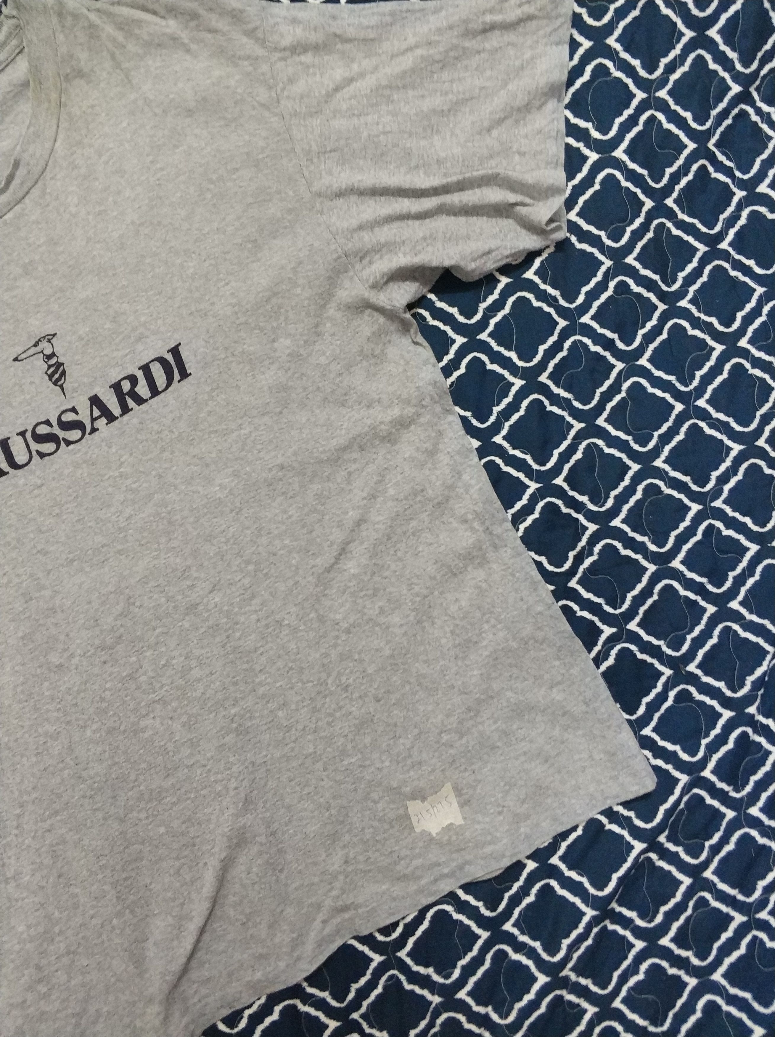 Trussardi 🔥Vintage Trussardi Big Logo Tees Size US M / EU 48-50 / 2 - 6 Thumbnail