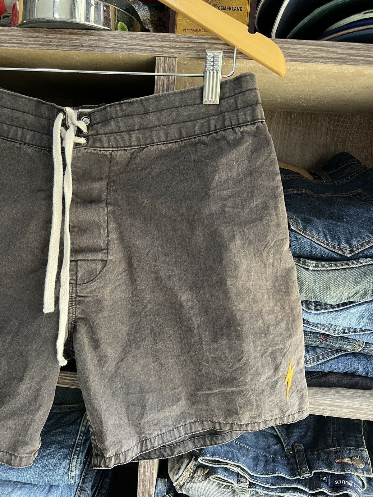 Lightning Bolt 🔥Crashed Vintage Lightning Bolt Short Pants Size US 31 - 4 Thumbnail