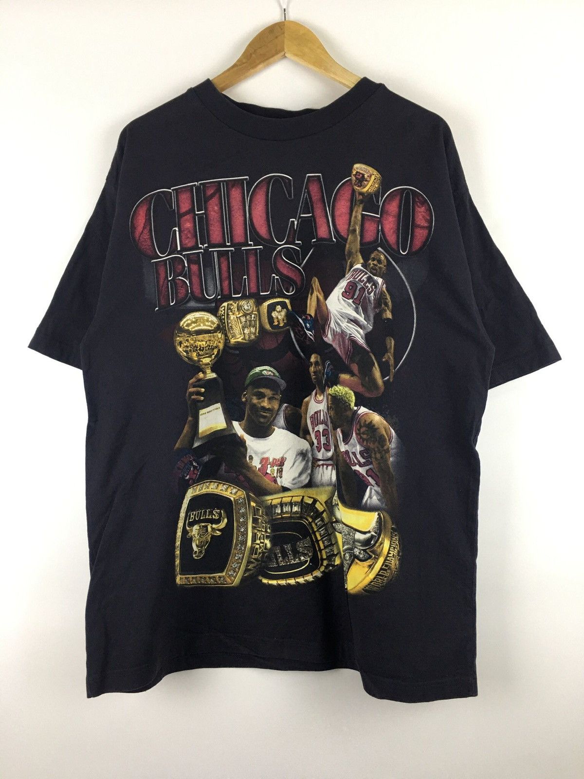 Marino Morwood Chicago Bulls 6 Time outlet NBA Champions Rap Tee Size Men’s Large