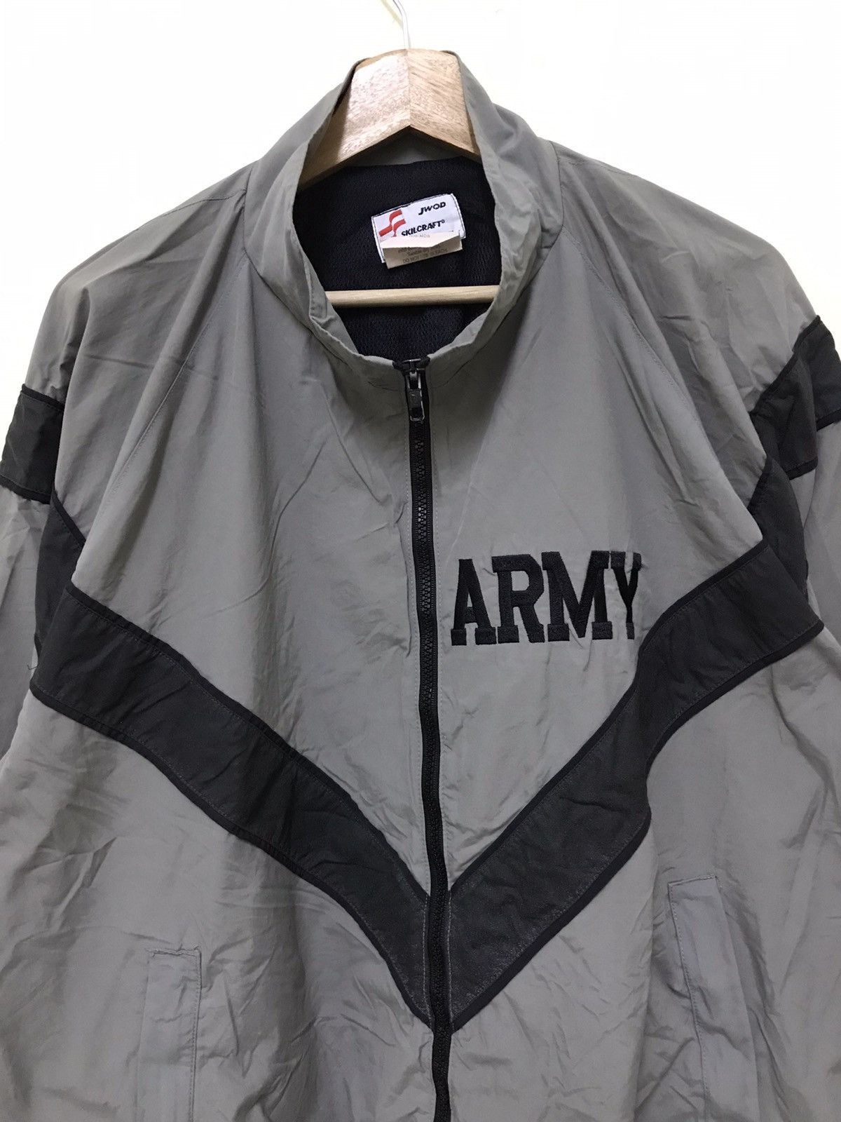 Vintage Vintage Military Army Light Bomber Jacket Big Spellout Size US M / EU 48-50 / 2 - 6 Thumbnail