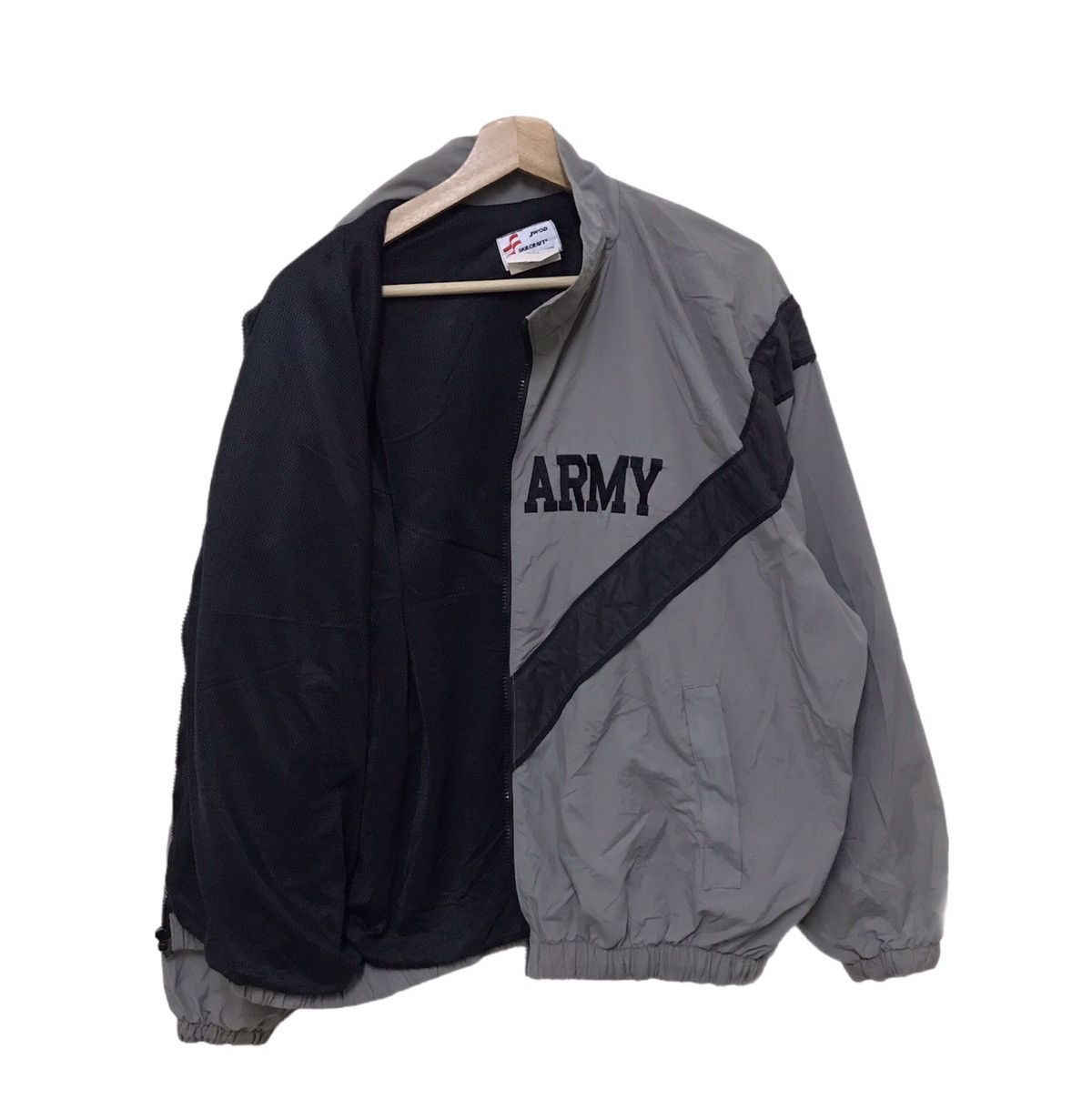 Vintage Vintage Military Army Light Bomber Jacket Big Spellout Size US M / EU 48-50 / 2 - 2 Thumbnail
