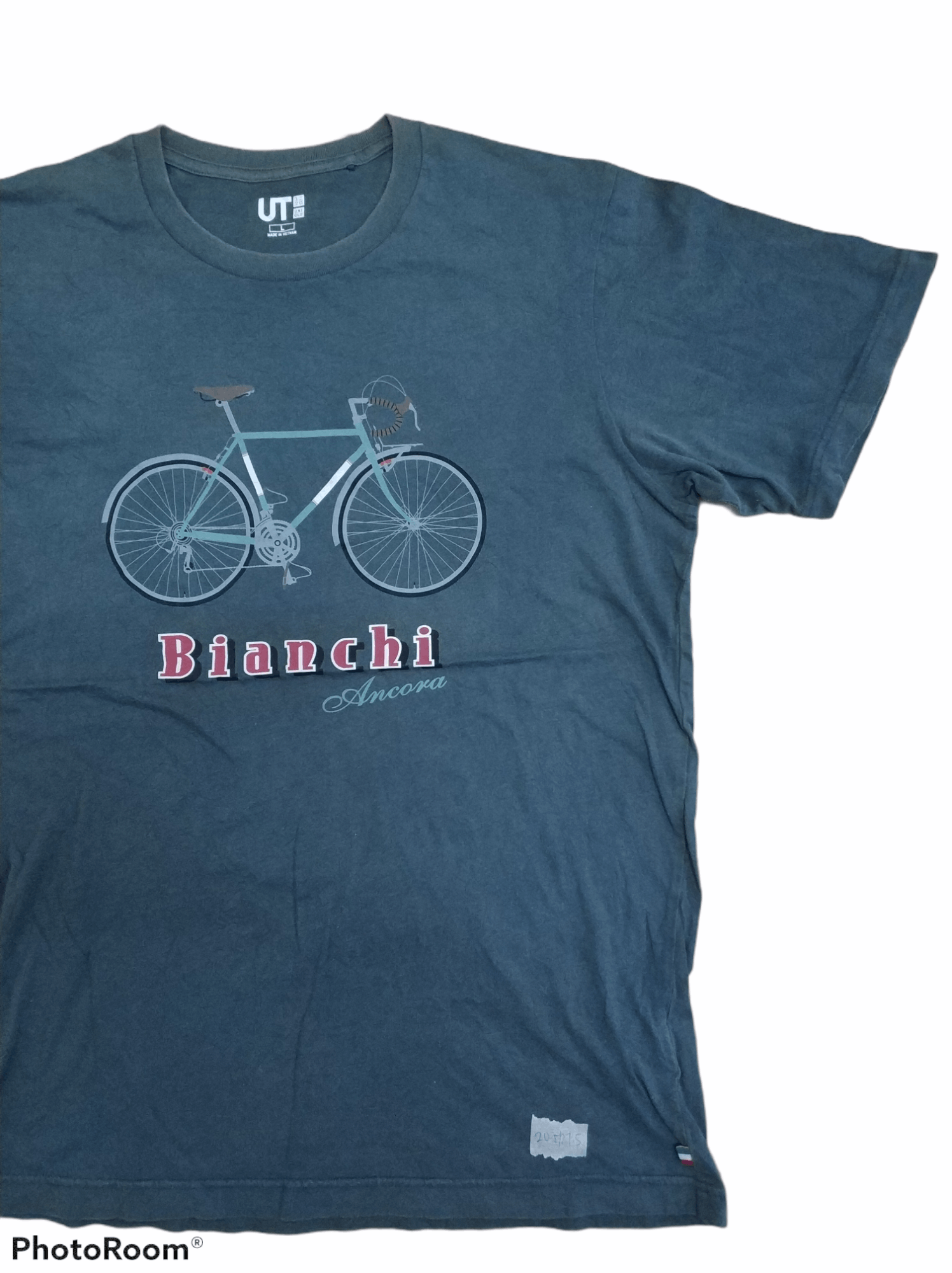 Uniqlo 🔥Uniqlo x Bianchi Ancora Tees Size US M / EU 48-50 / 2 - 4 Thumbnail