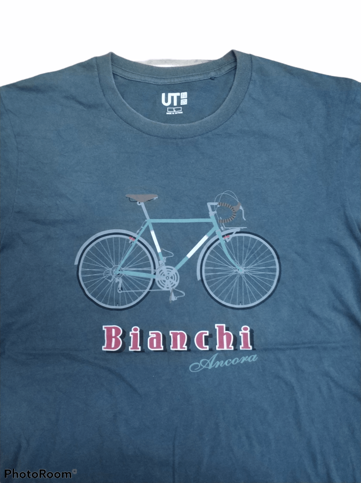 Uniqlo 🔥Uniqlo x Bianchi Ancora Tees Size US M / EU 48-50 / 2 - 3 Thumbnail