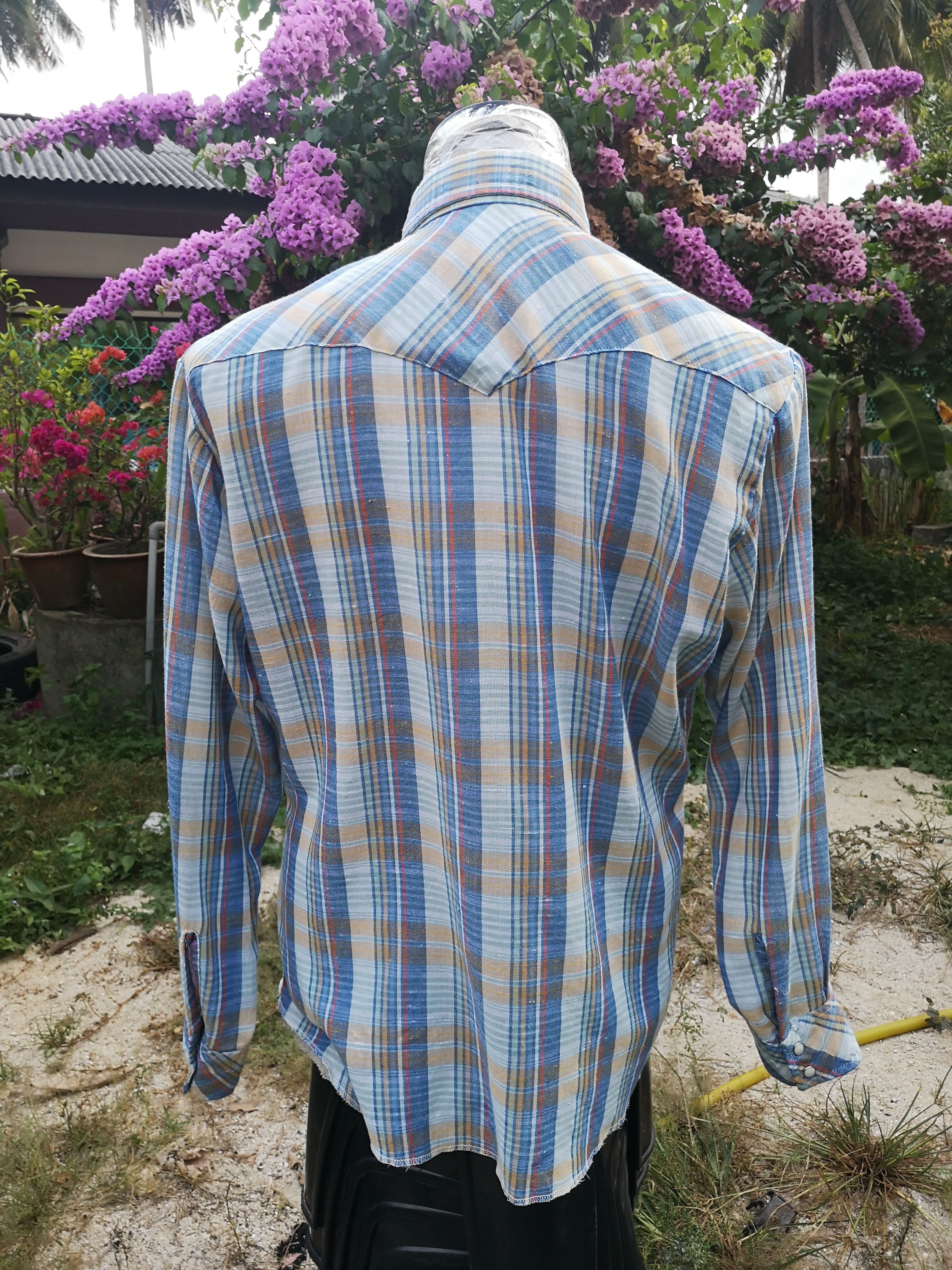 Flannel × Vintage × Wrangler Vintage Stone Button Flannel Nice Design Size US L / EU 52-54 / 3 - 2 Thumbnail