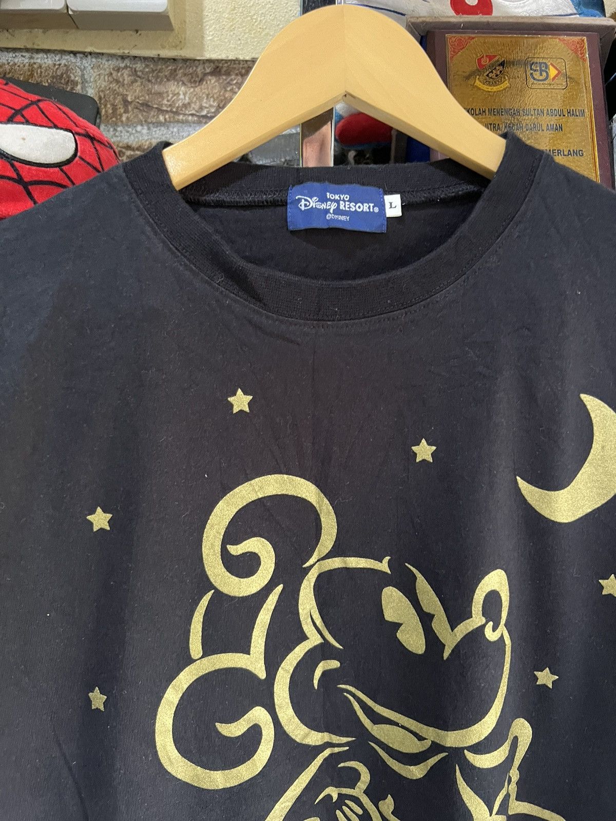 Disney 🔥Rare Disney Mickey Mouse Arabian Coast Size US M / EU 48-50 / 2 - 5 Thumbnail