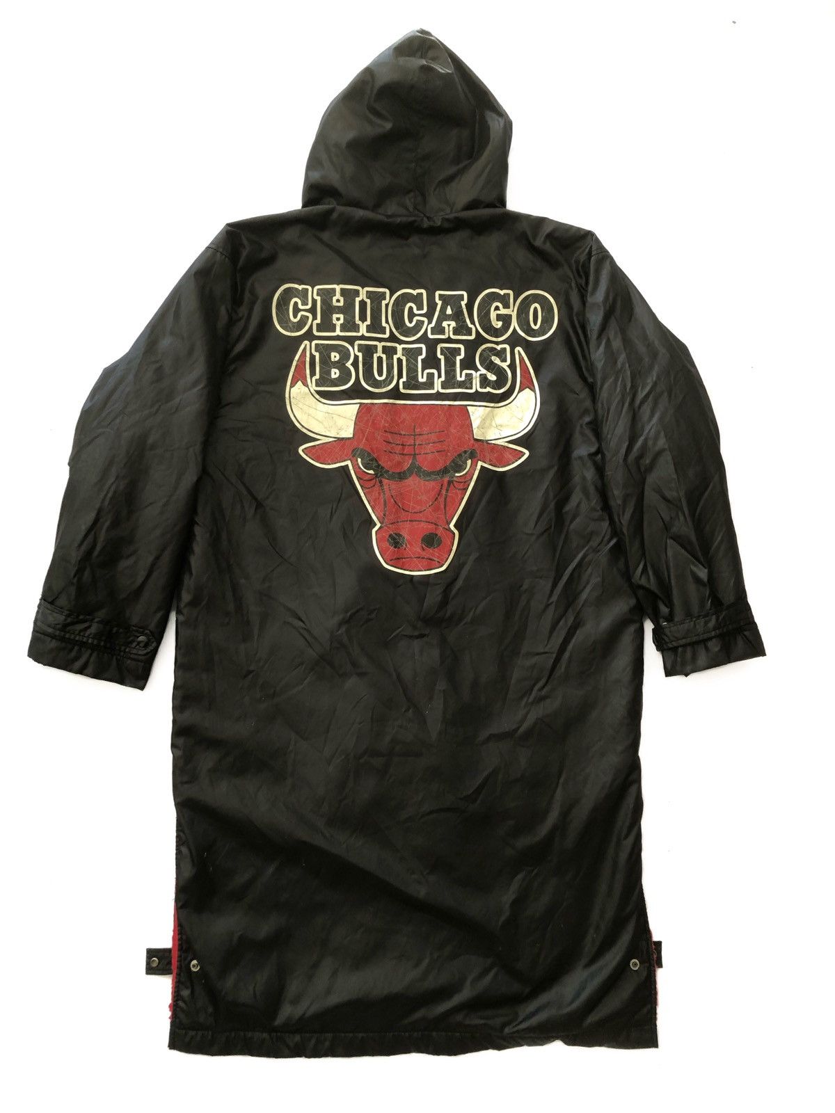 NBA × Vintage OFFER TODAY💥 BIG Chicago Bull Long Coat Fleece Inside M Size US L / EU 52-54 / 3 - 1 Thumbnail