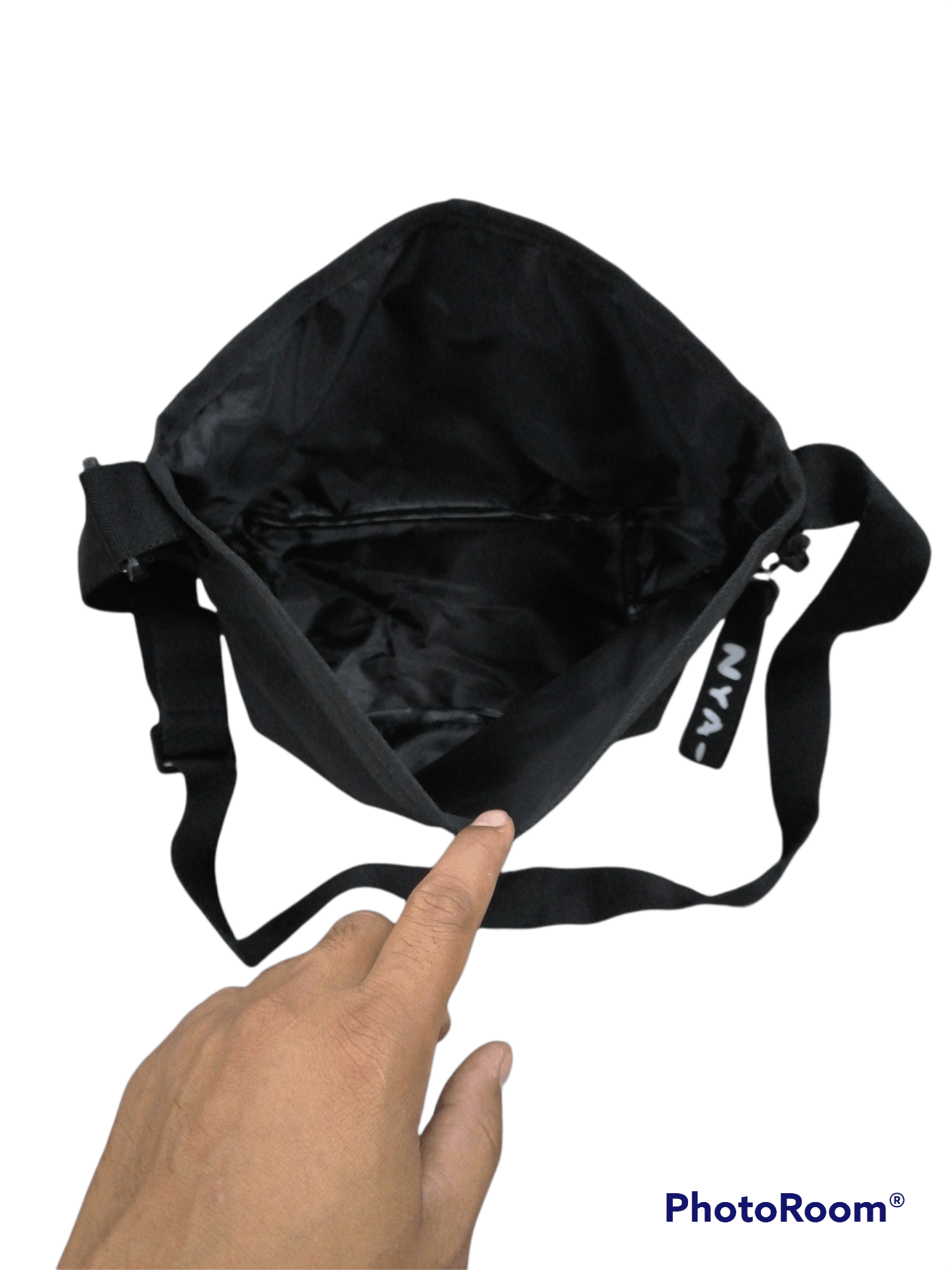 Designer × Issey Miyake Ne-net By Issey Miyake Sling / Crossbody Bag Size ONE SIZE - 7 Thumbnail