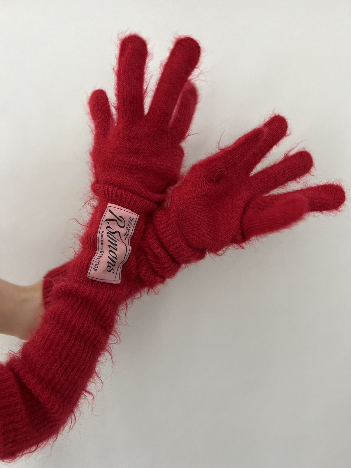 Raf Simons Raf Simons Logo Patch Mohair Gloves Size ONE SIZE - 6 Thumbnail