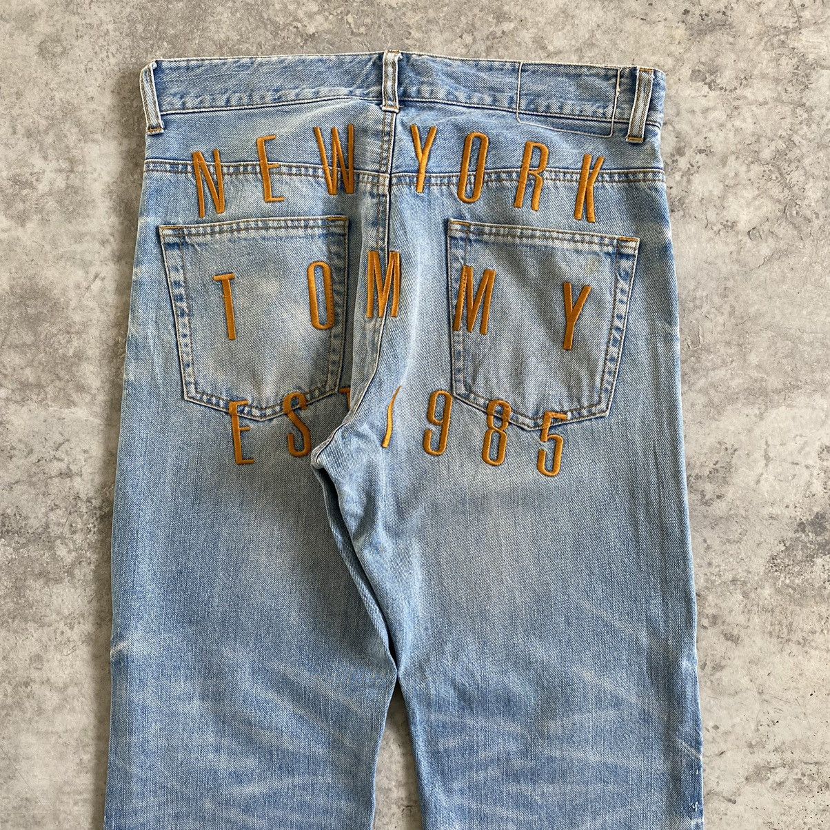 Tommy Jeans × Vintage Vintage Tommy Jeans Straight Cut Washed Blue Jeans Size US 32 / EU 48 - 2 Thumbnail