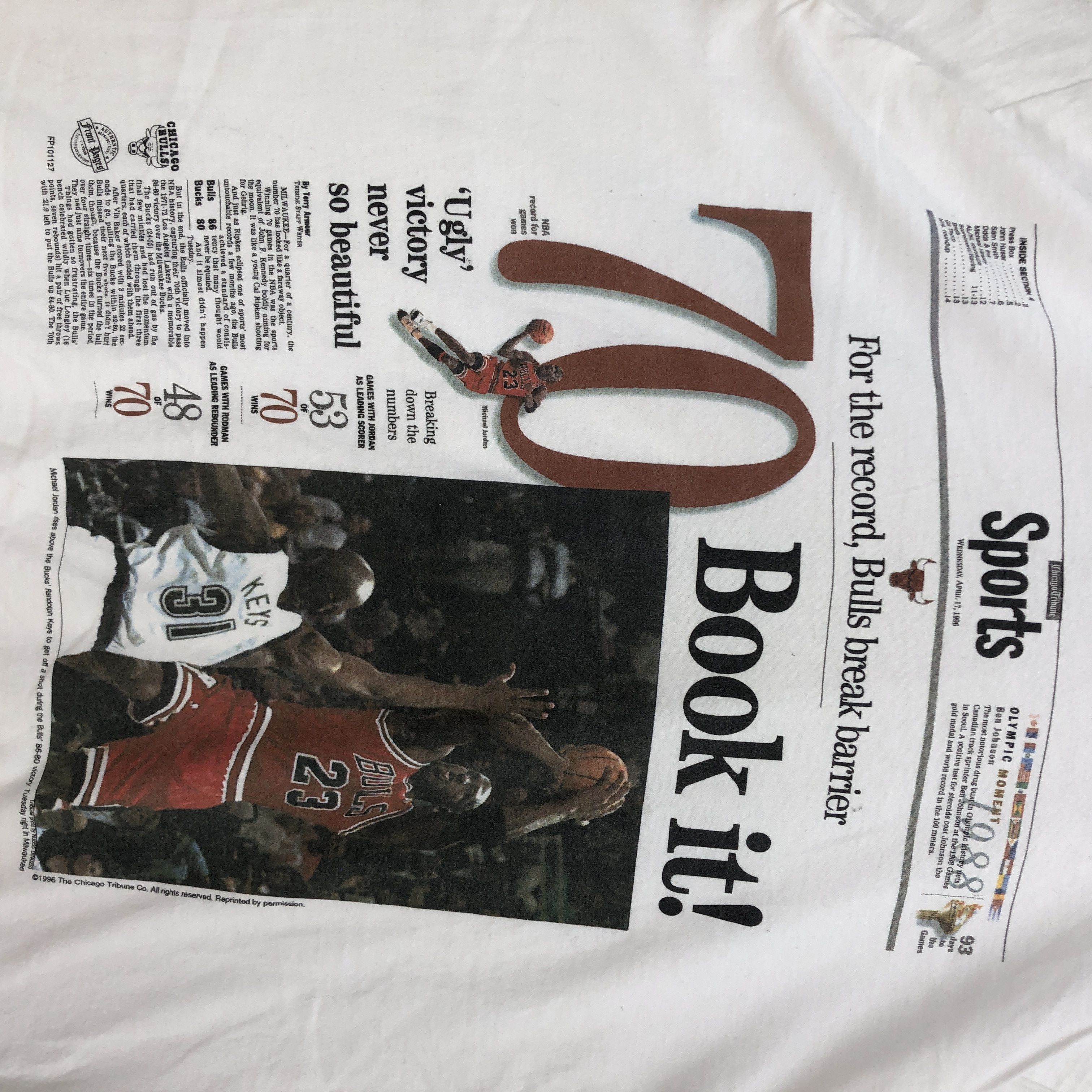 NBA × Vintage Vintage Chicago Bulls T Shirt Newspapers NBA Michael Jordan Size US L / EU 52-54 / 3 - 2 Thumbnail