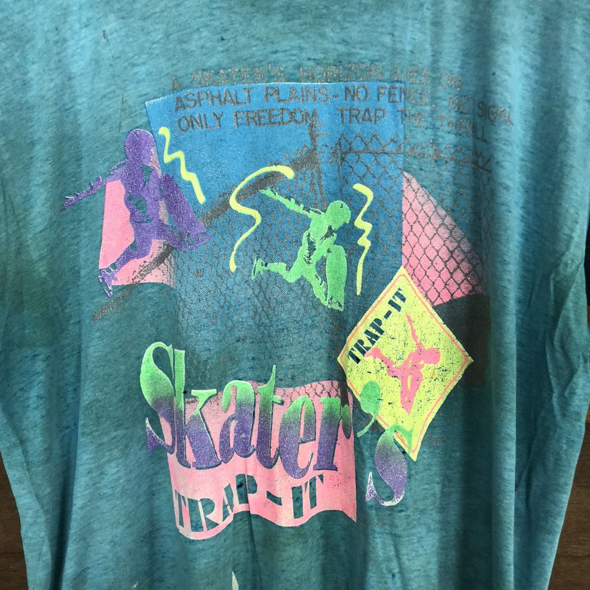 Vintage D Skater Trap it vintage thrashed skate Blue worn Tee #3145 Size US L / EU 52-54 / 3 - 8 Thumbnail