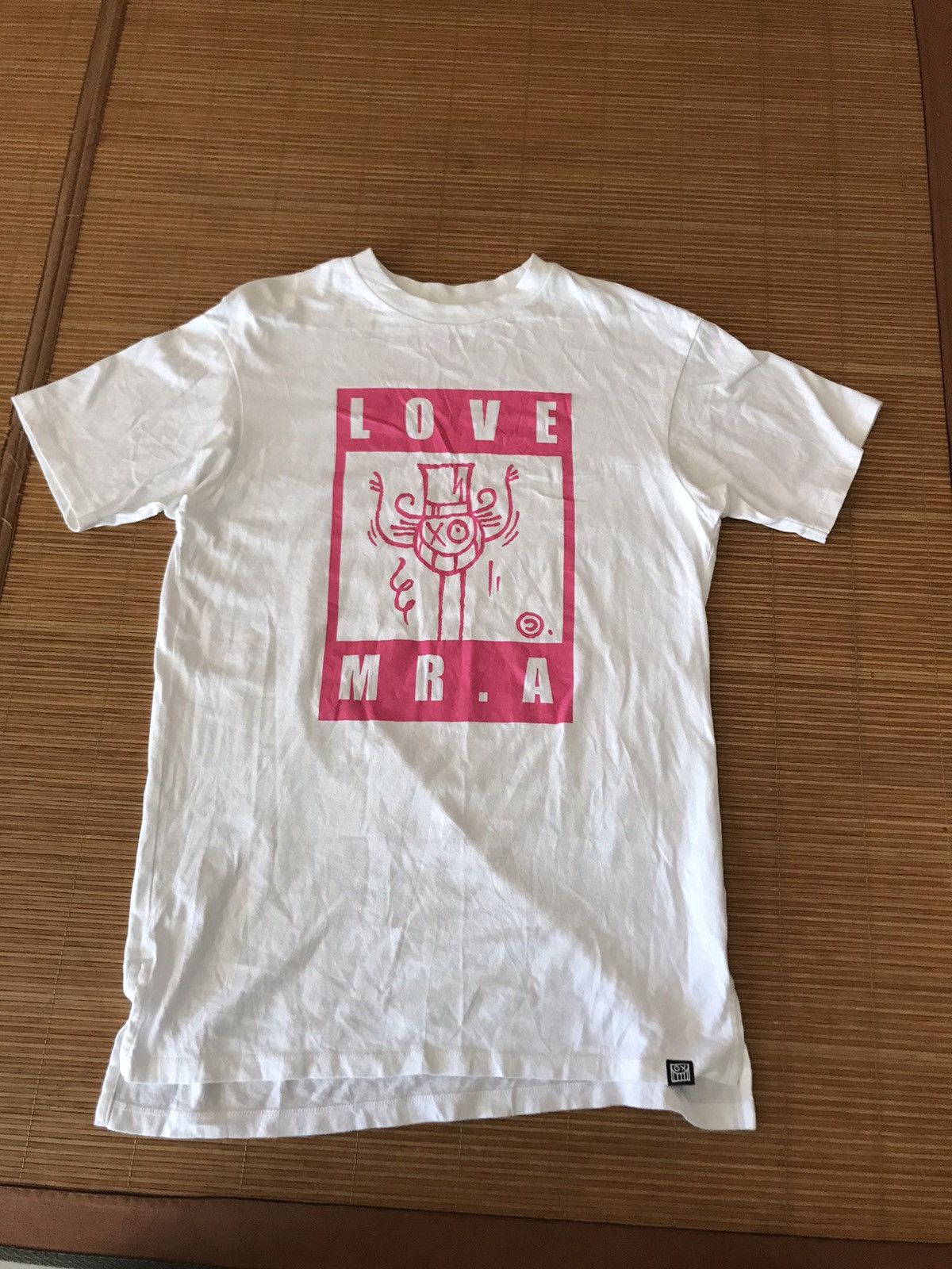 Japanese Brand Andre Saraiva X Uniqlo Tshirt Art Graffiti Size US M / EU 48-50 / 2 - 1 Thumbnail