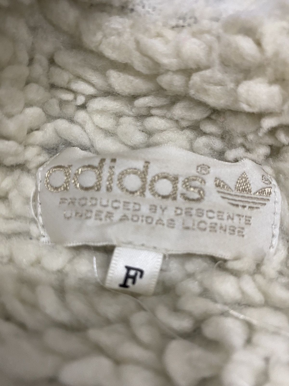 Adidas Adidas jacket Vintage Big Logo Size US L / EU 52-54 / 3 - 5 Thumbnail