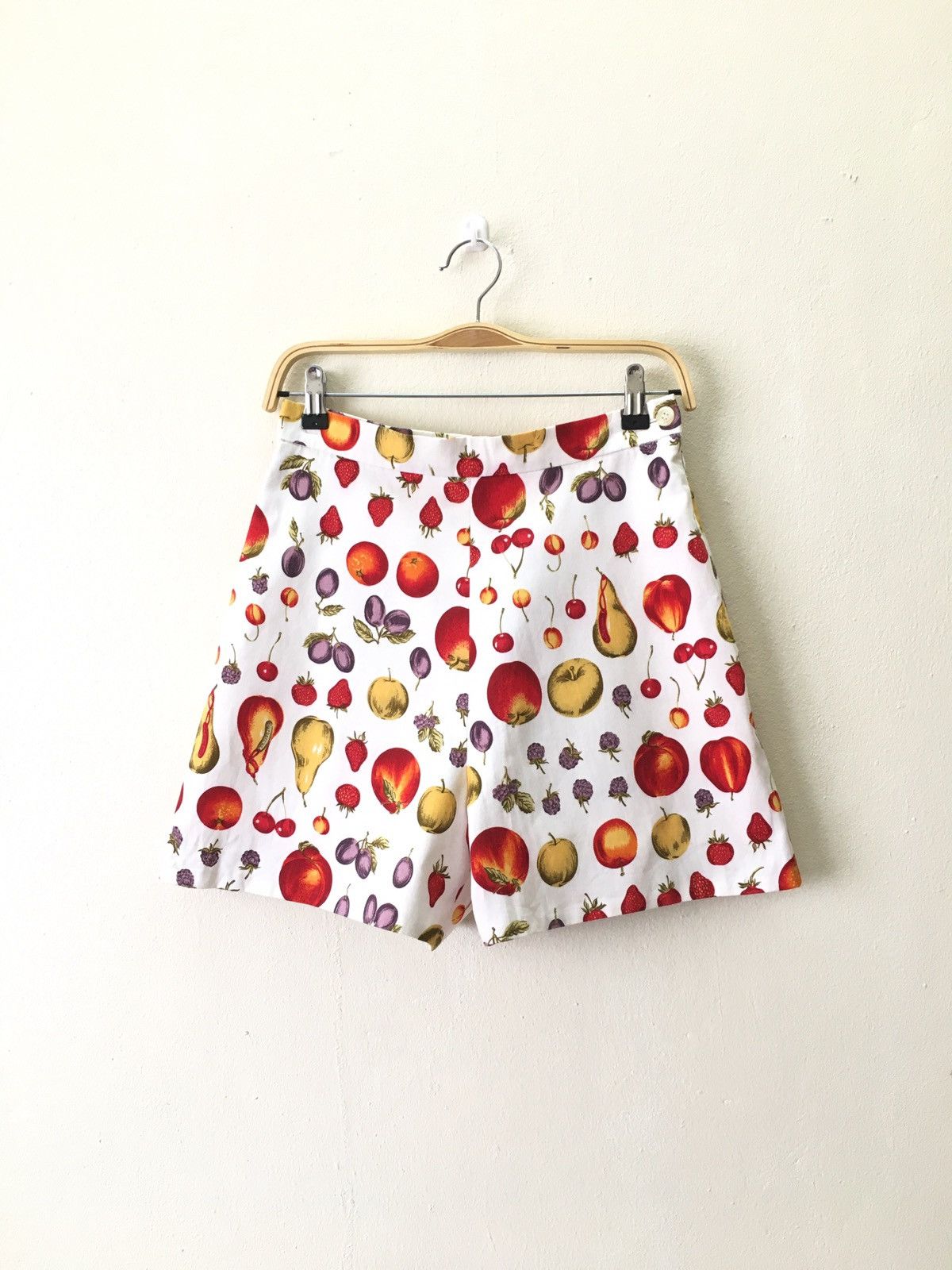 Burberry × Burberry Prorsum Fruit Printed Shorts Size US 28 / EU 44 - 1 Thumbnail